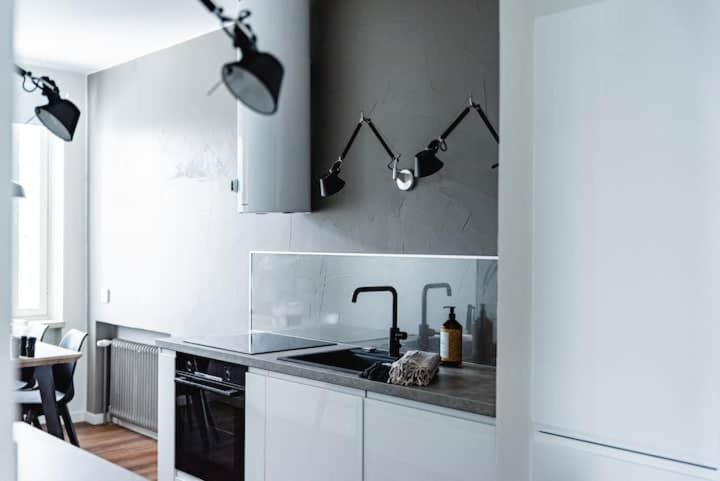 Two-Bedroom Apartment - Photo 10