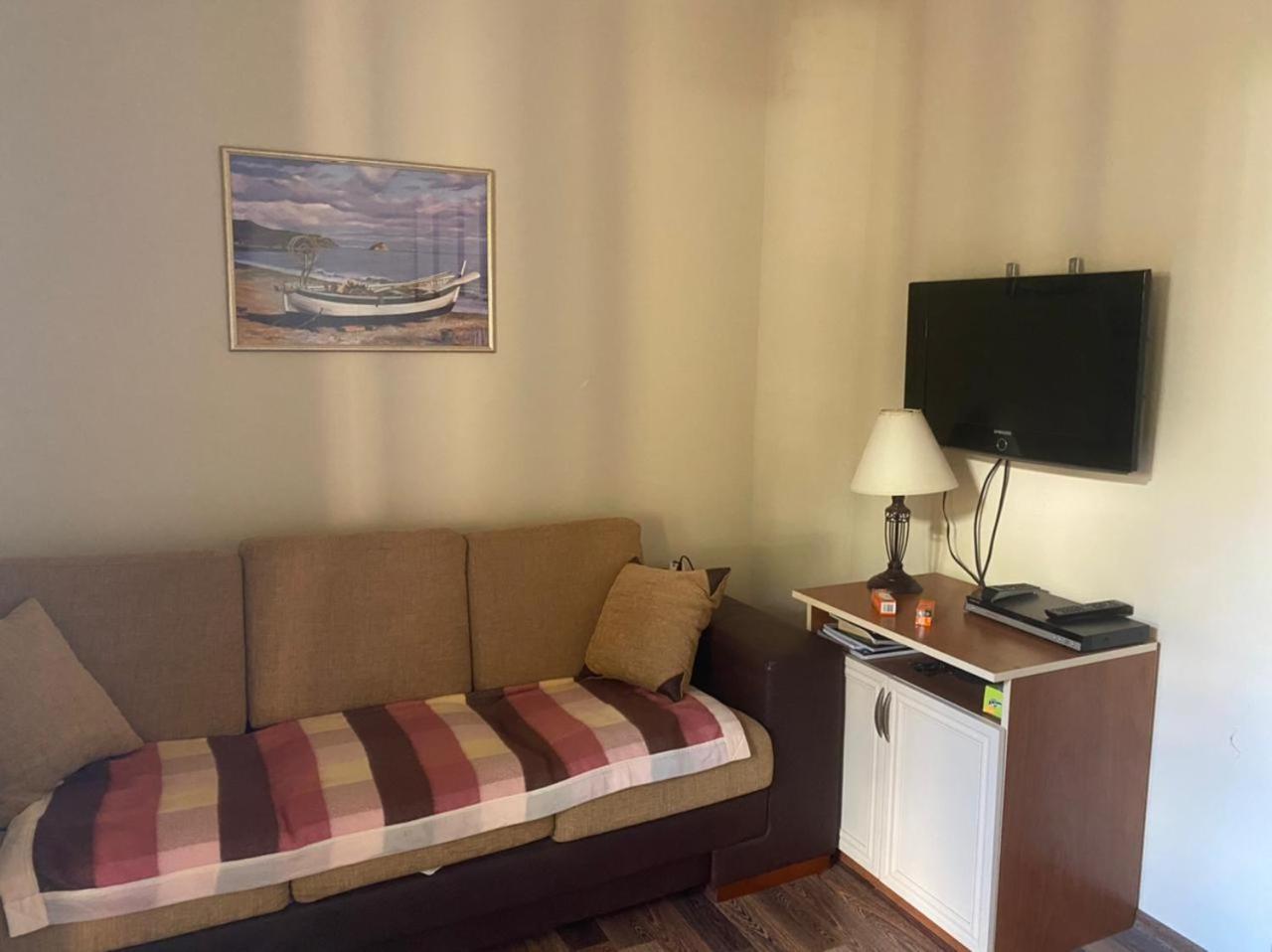 Apartment With Sea View