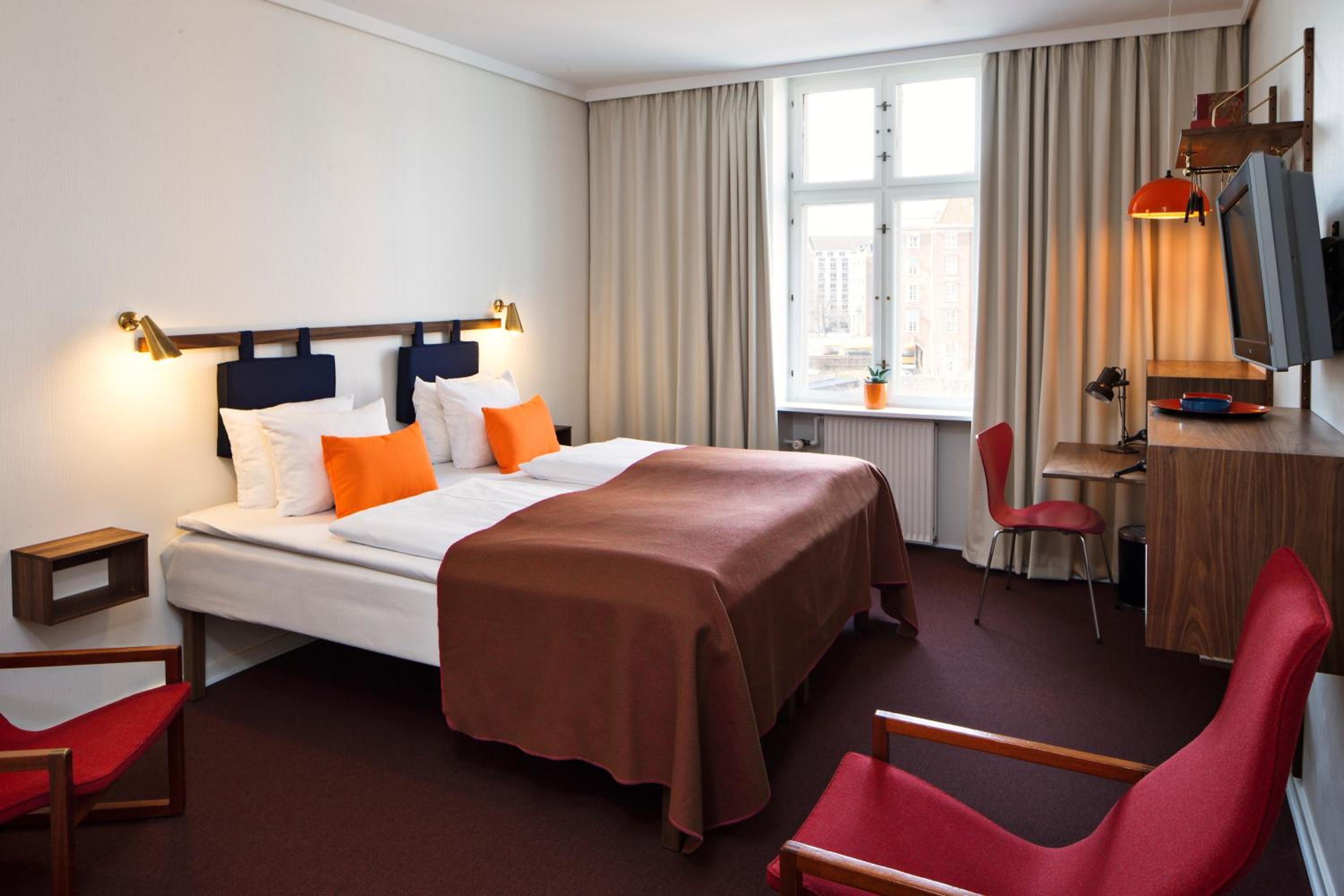 Standard Double Room - Photo 1
