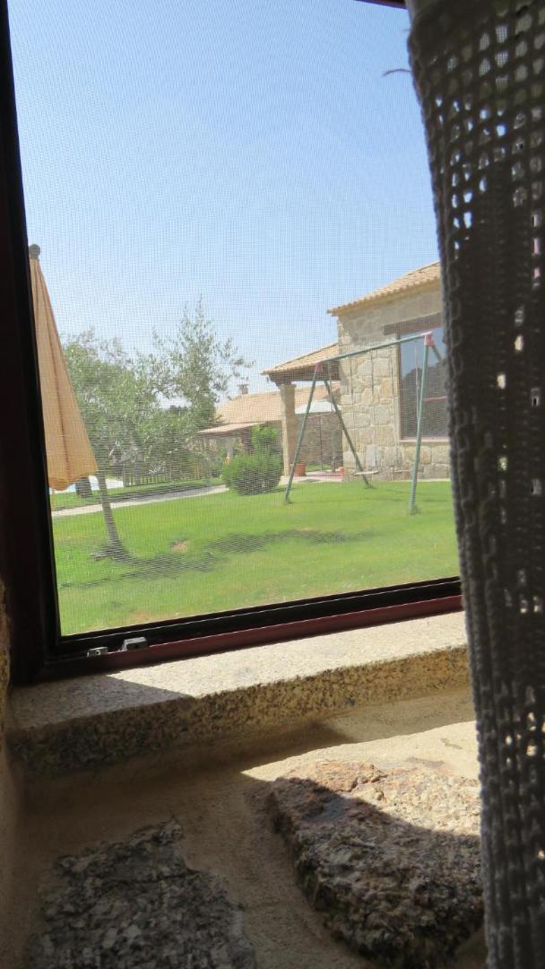 Double Room with Private Bathroom - Photo 9