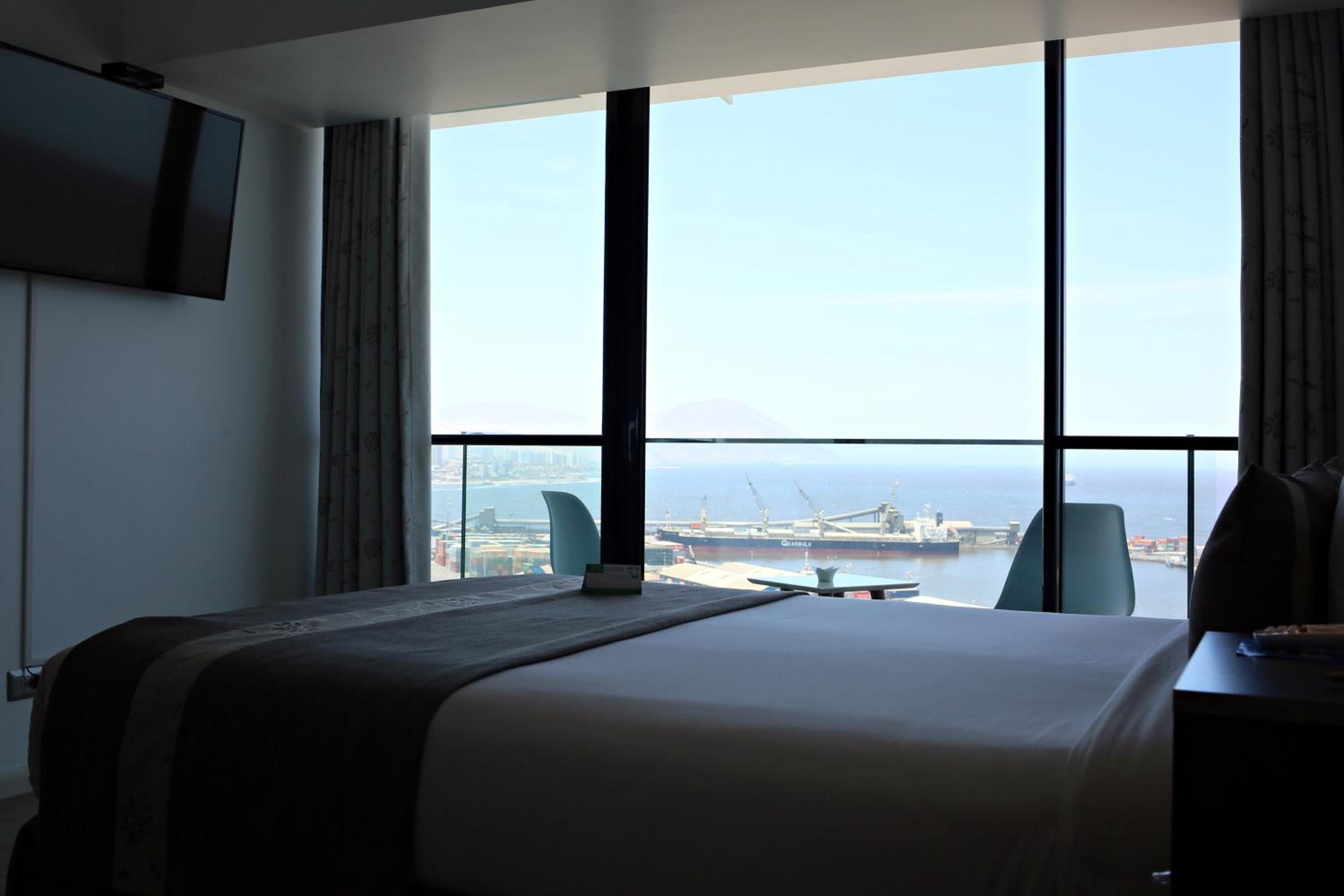 Apartment with Sea View photo 3