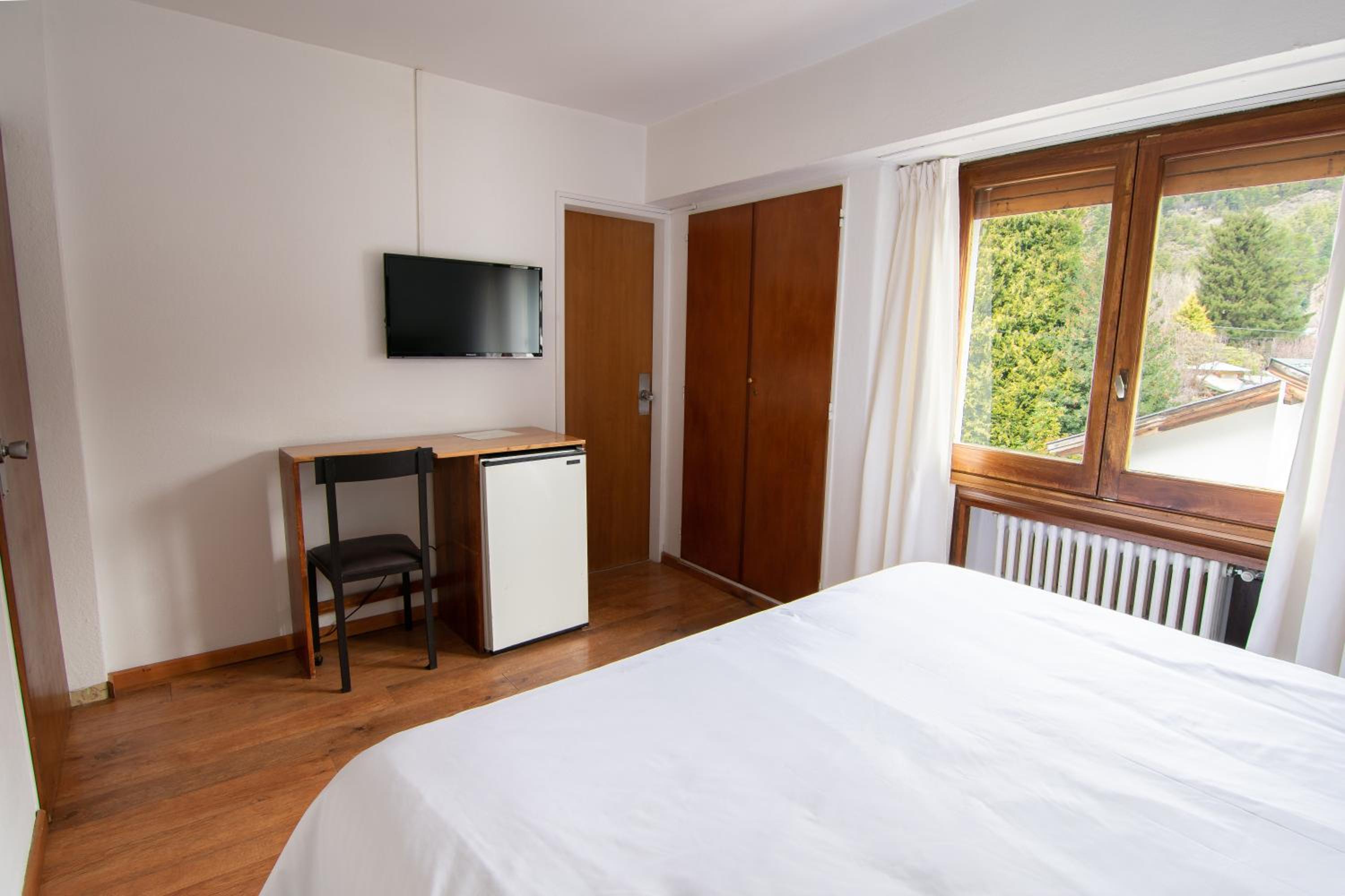 Budget Double Room photo 1