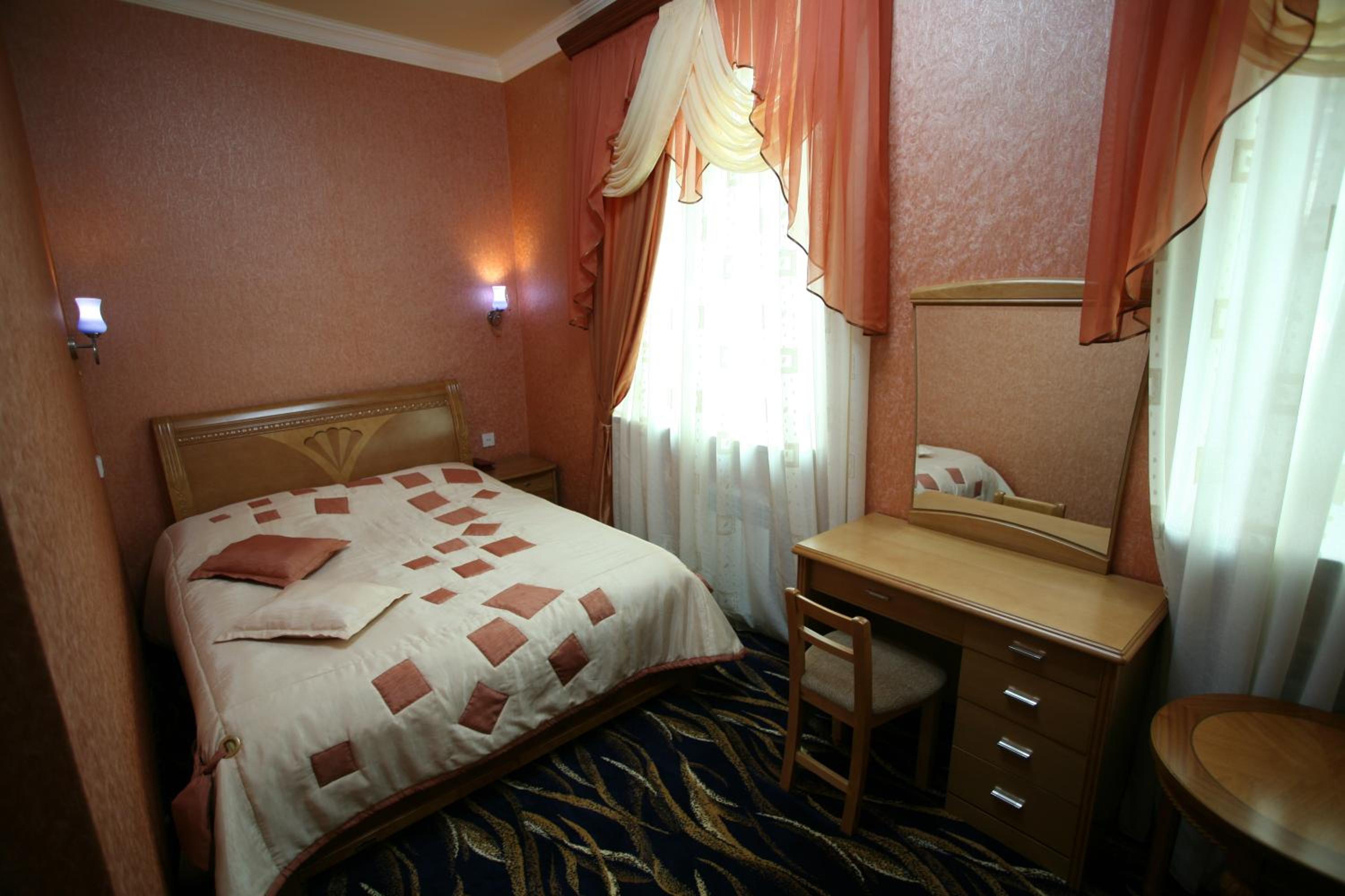 Family Room (4 Adults)