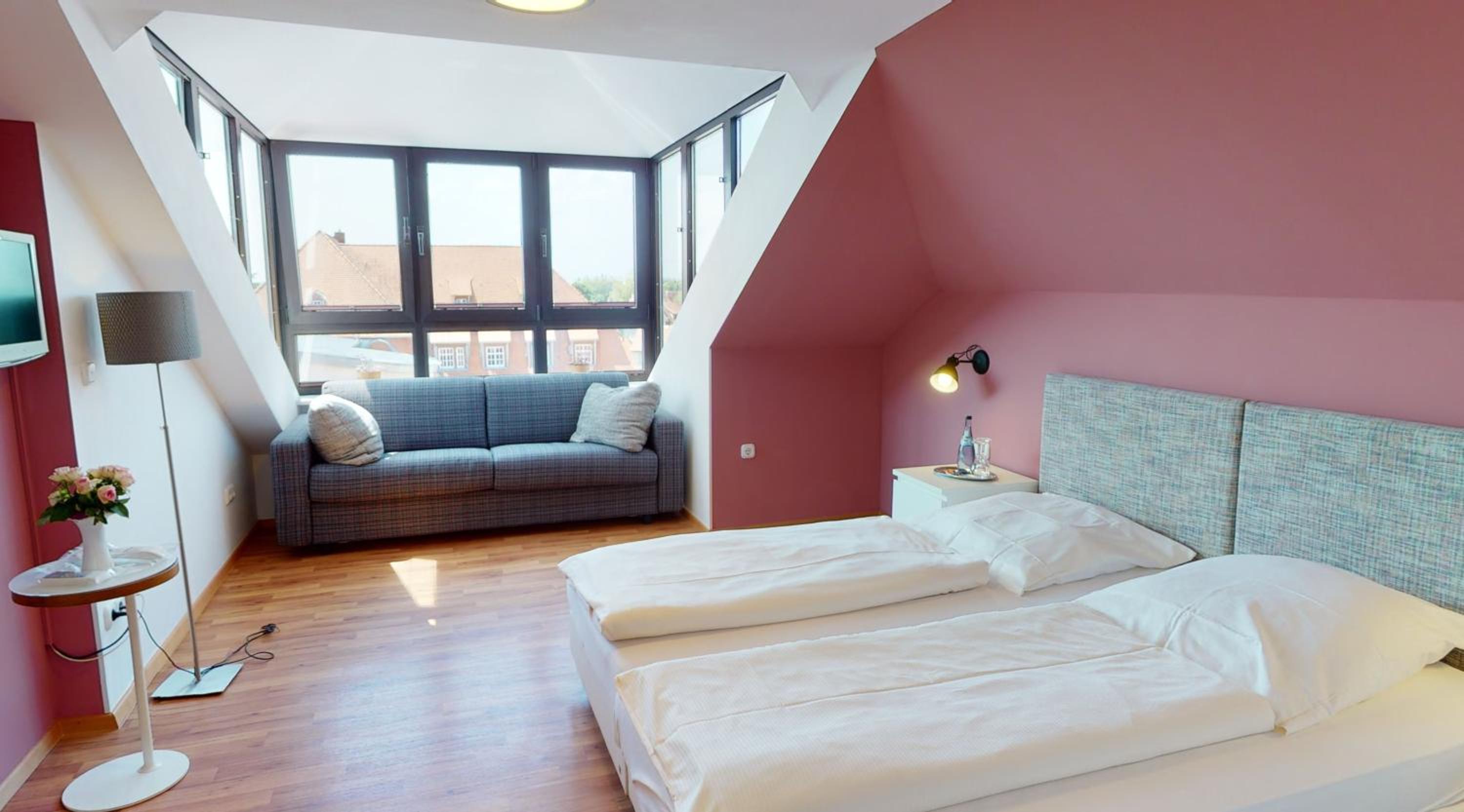 Standard Double Room - Photo 3