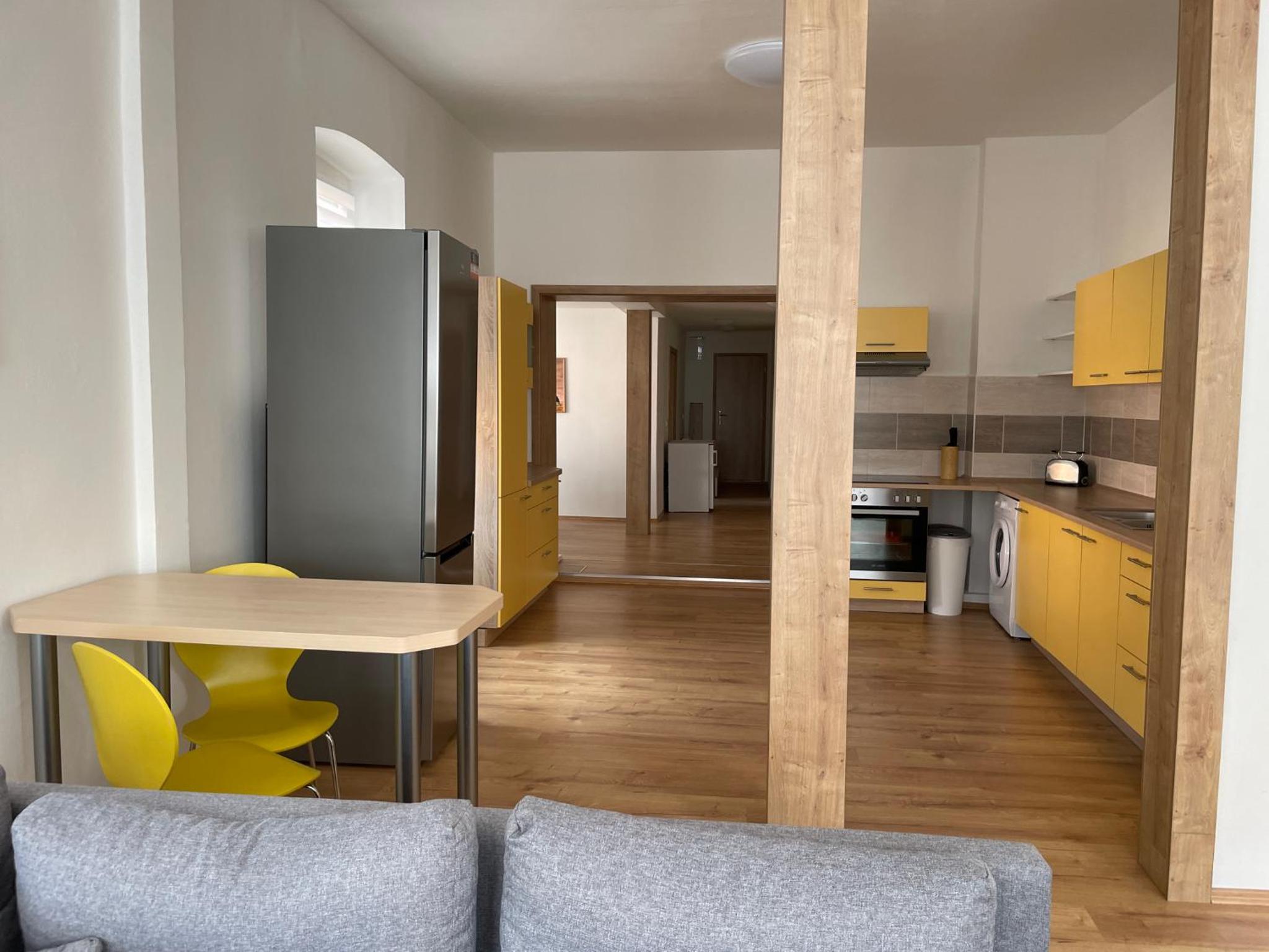 Three-Bedroom Apartment - Photo 20