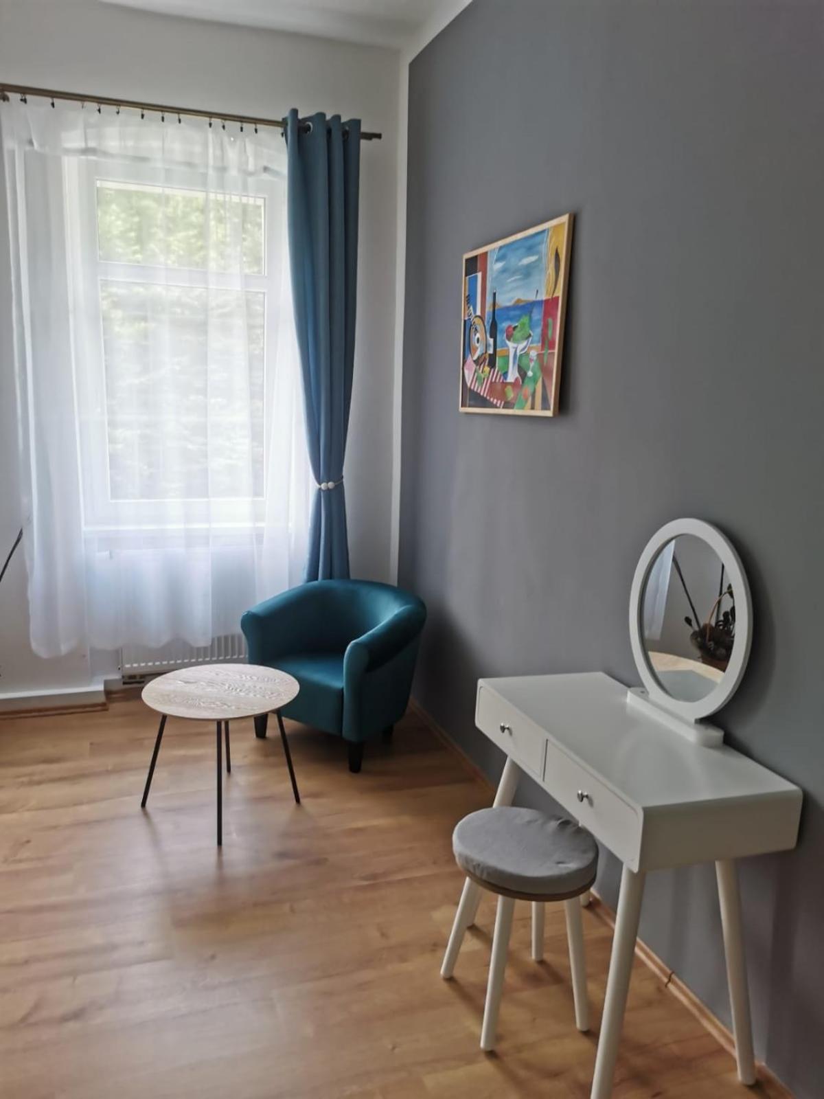 Three-Bedroom Apartment - Photo 16