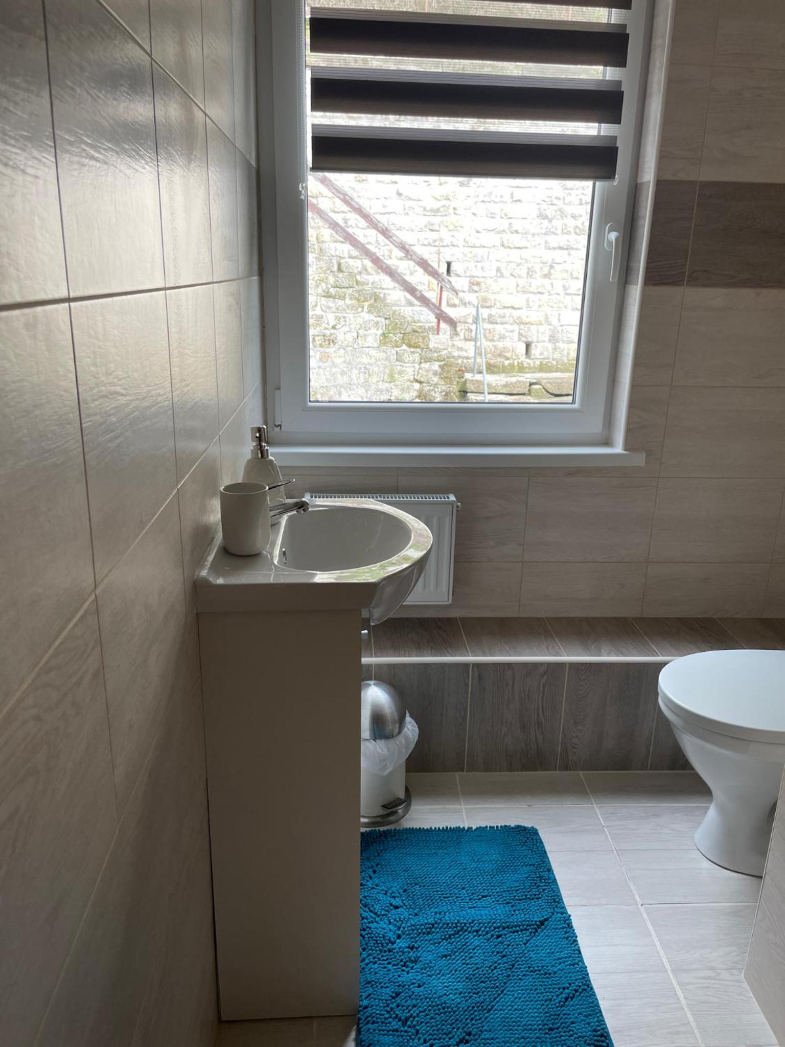 Three-Bedroom Apartment - Photo 30