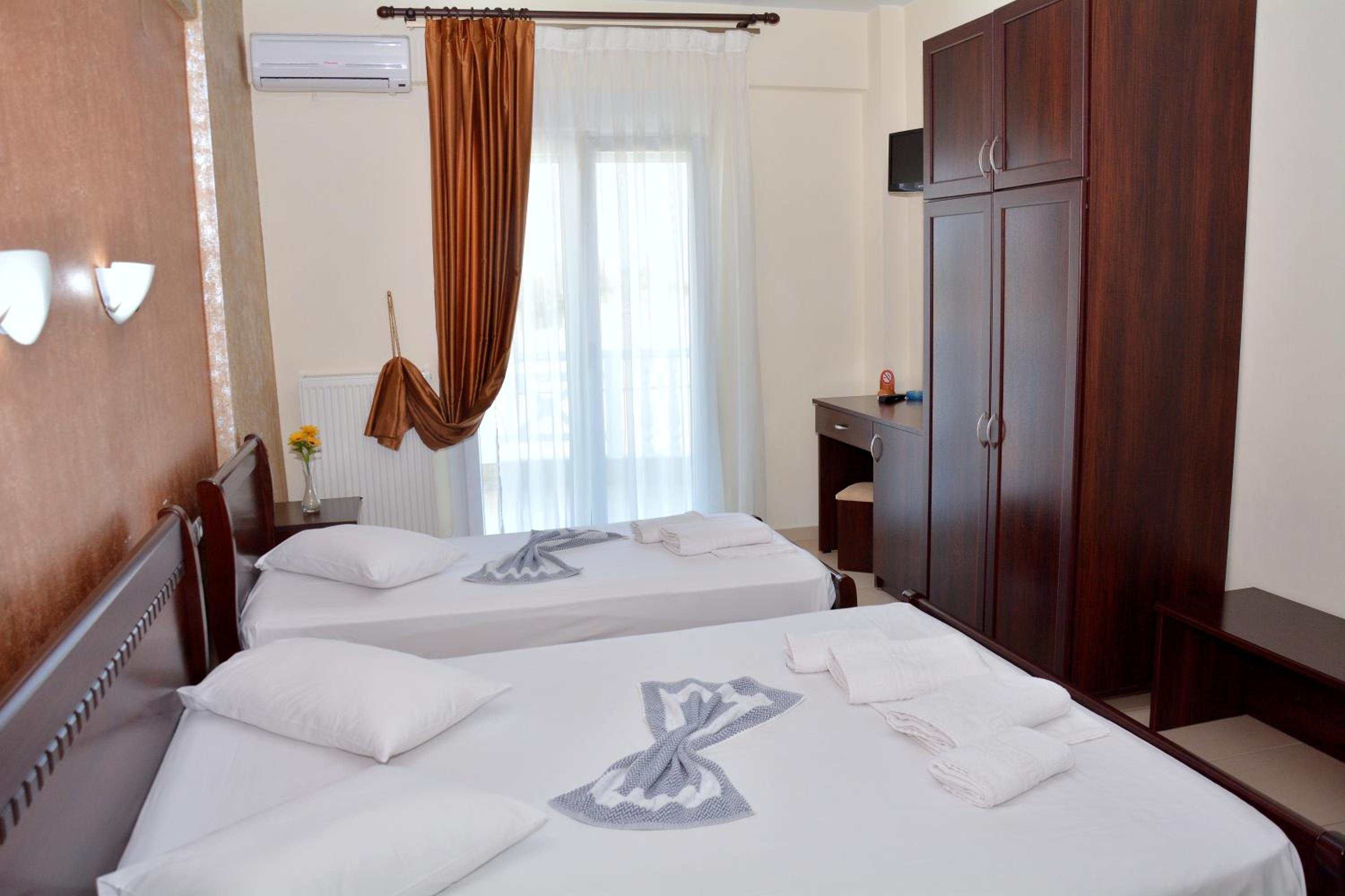 Triple Room photo 2