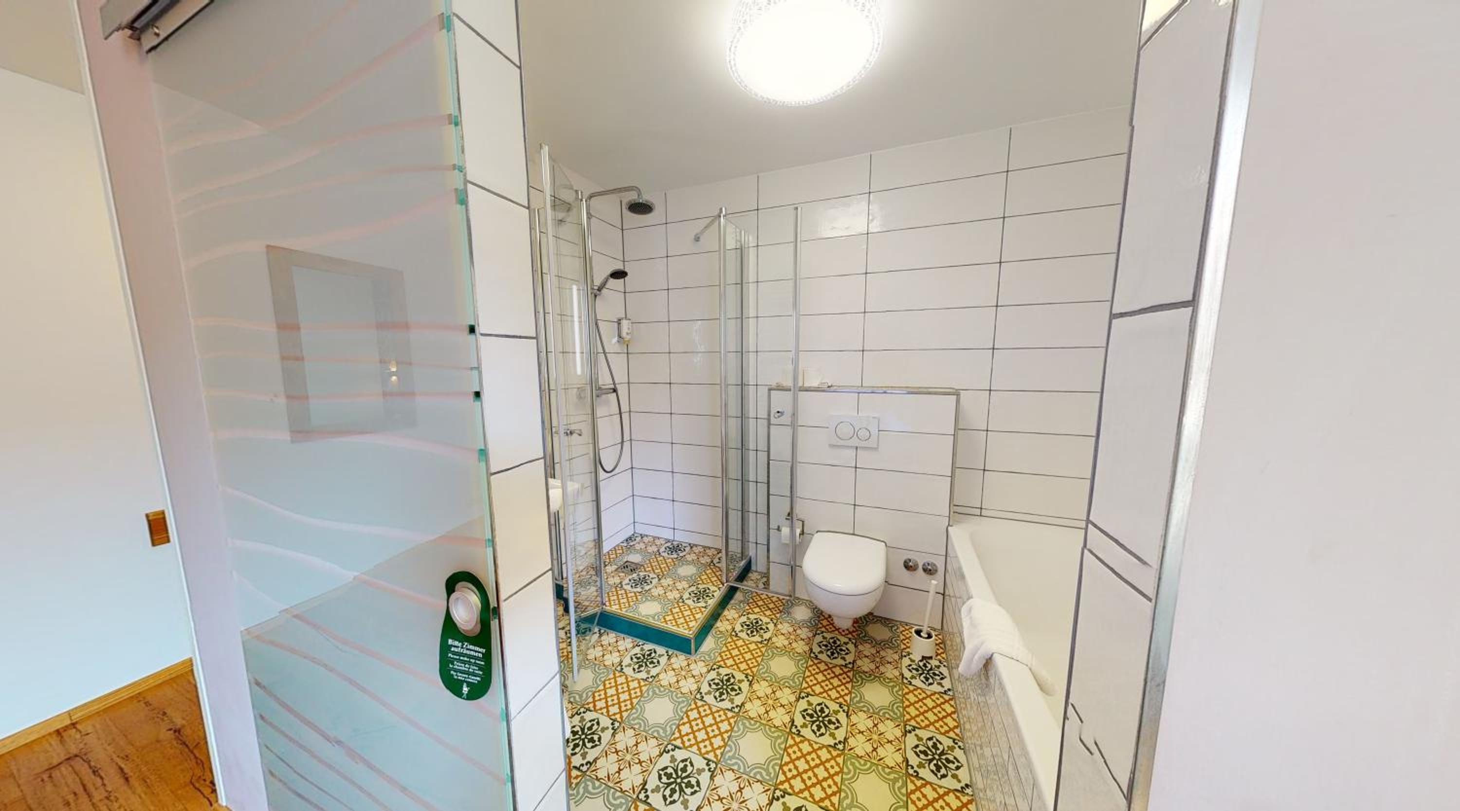 Standard Double Room - Photo 18