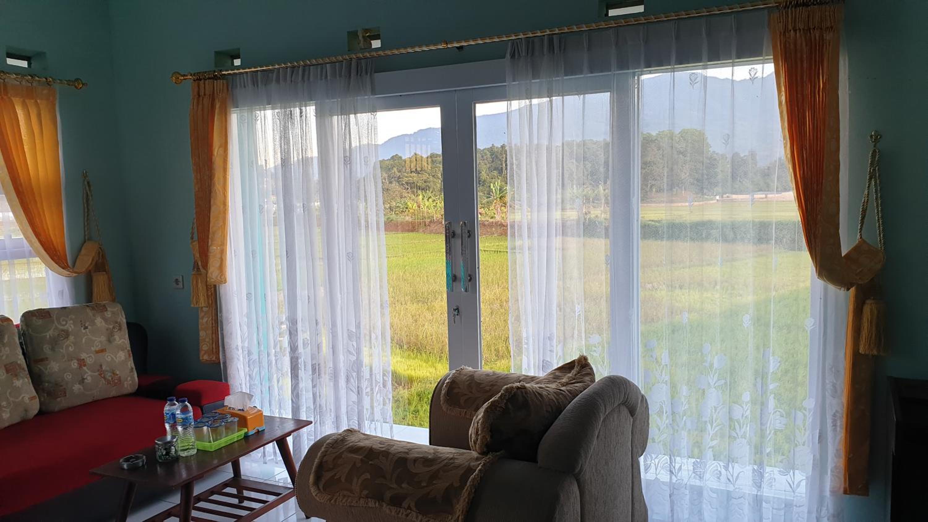 Two-Bedroom House - Photo 12