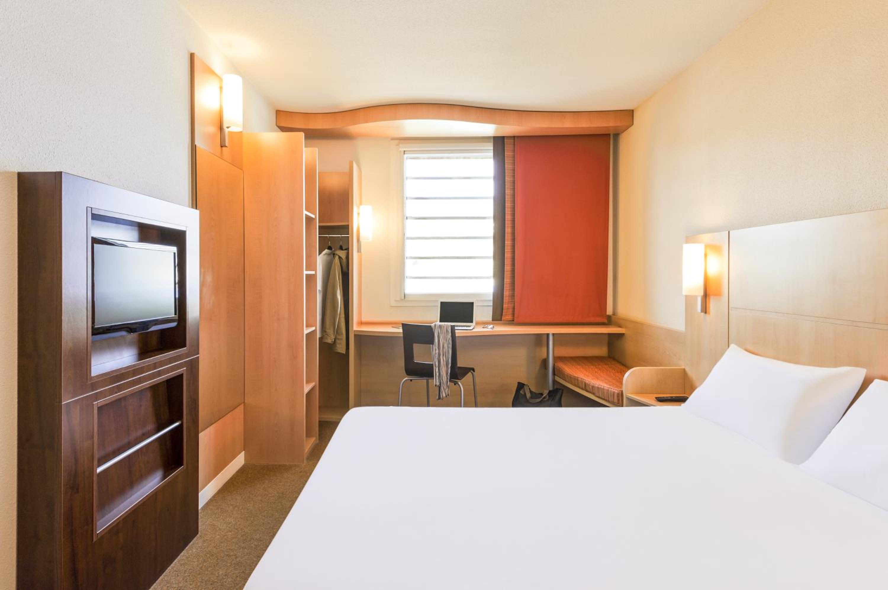 Standard Double Room - Photo 2