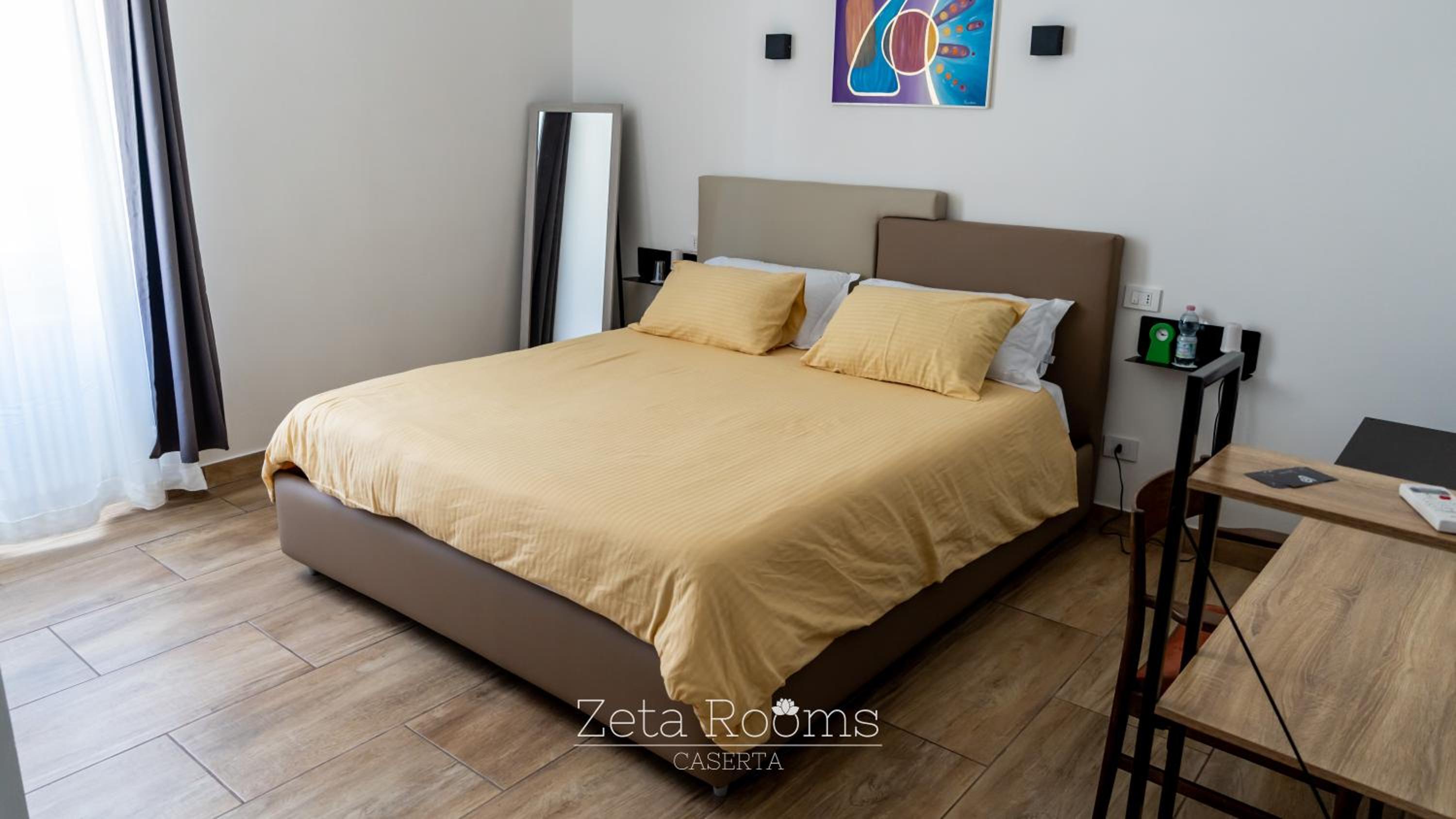 Superior King Room - Photo 42