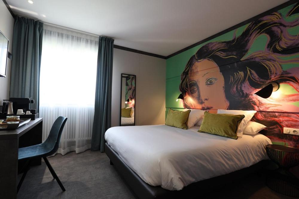 Business Double or Twin Room - Photo 9