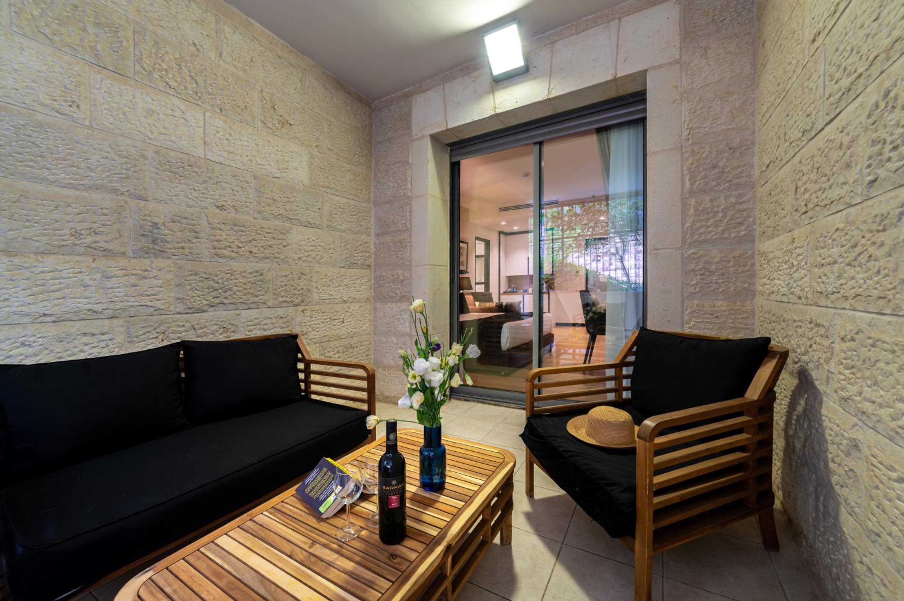 Deluxe Double or Twin Room with Terrace - Photo 6
