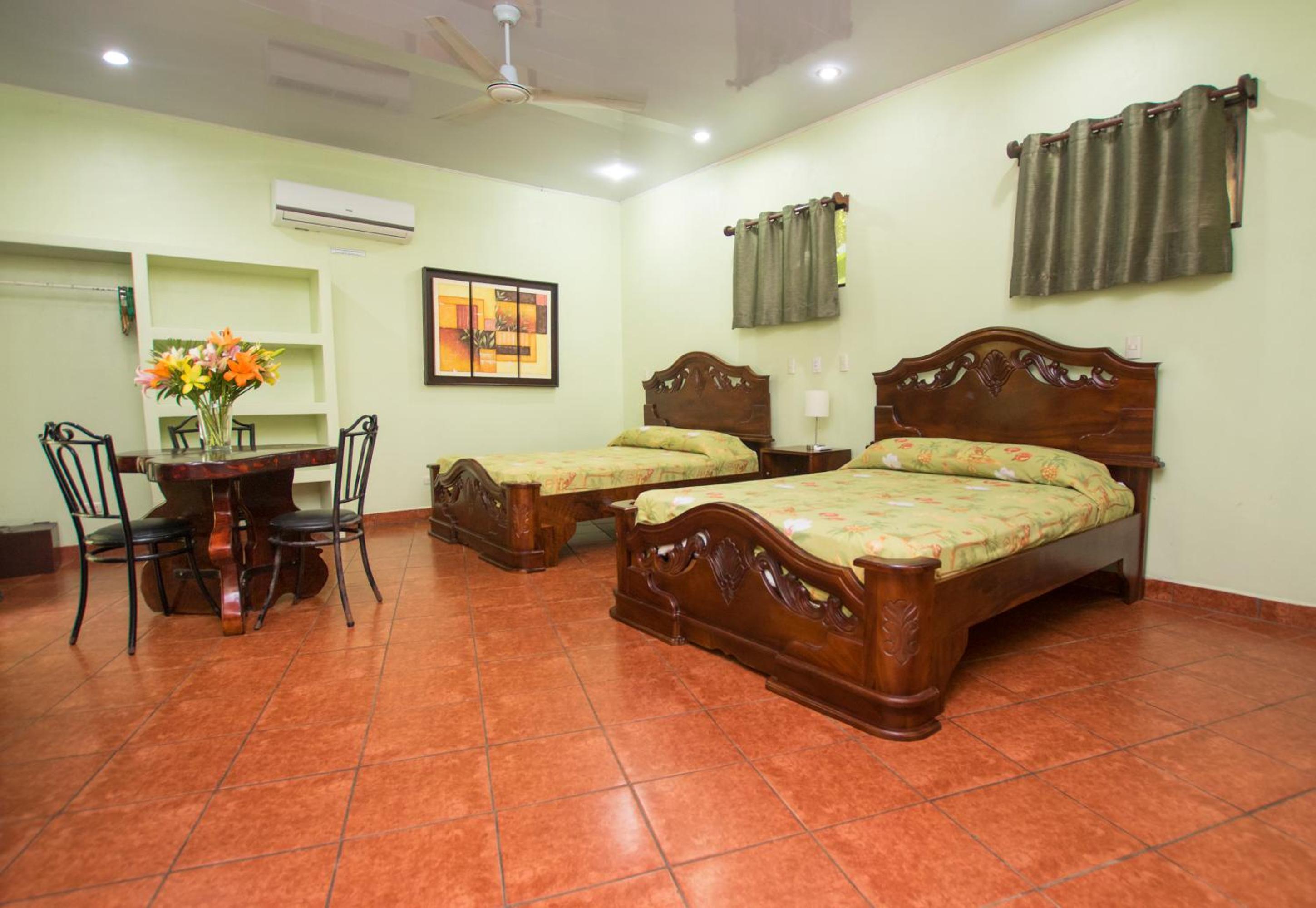 Quadruple Room with Balcony photo 2