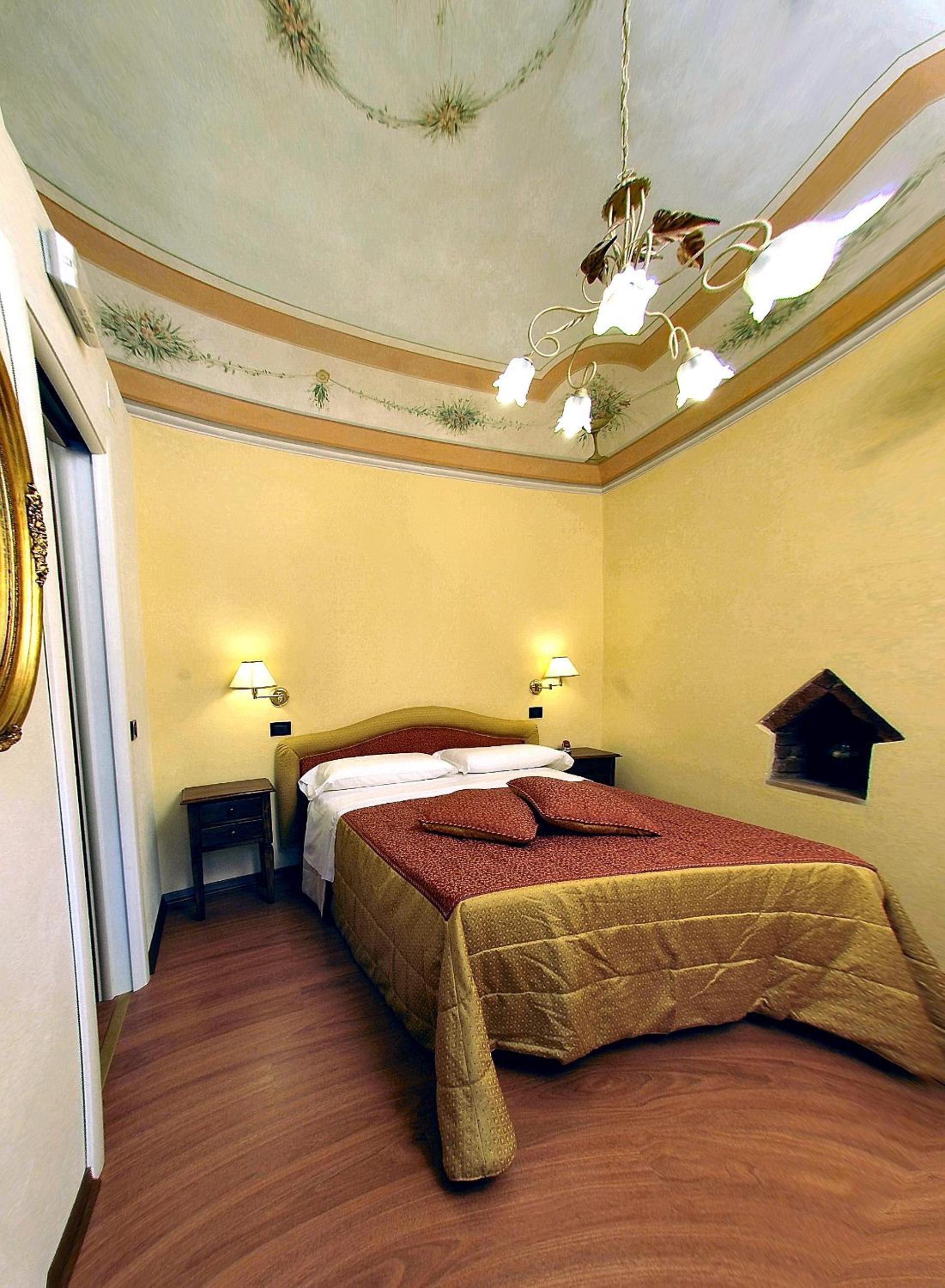 Deluxe Double Room - Photo 3