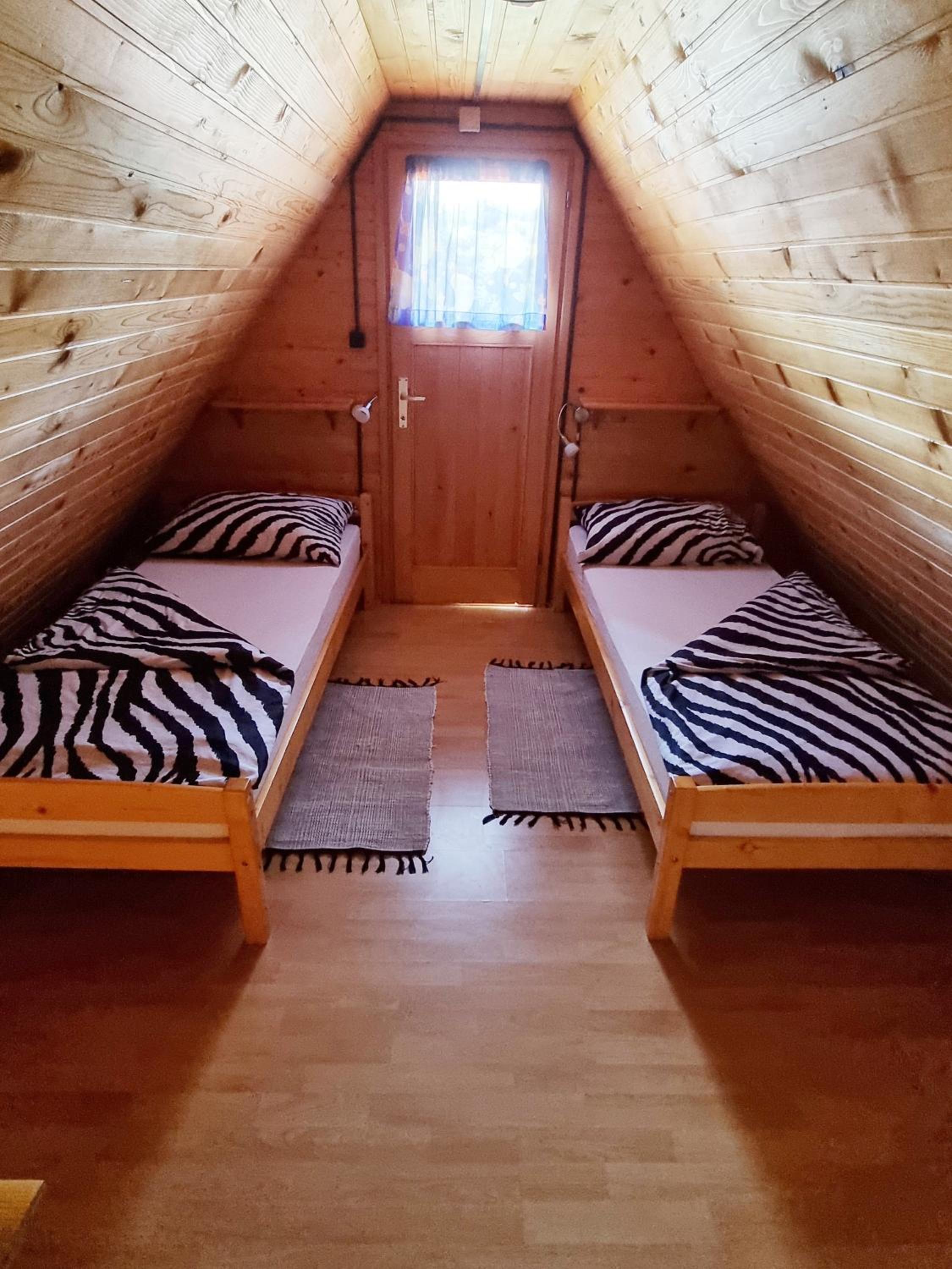 One-Bedroom House photo 1