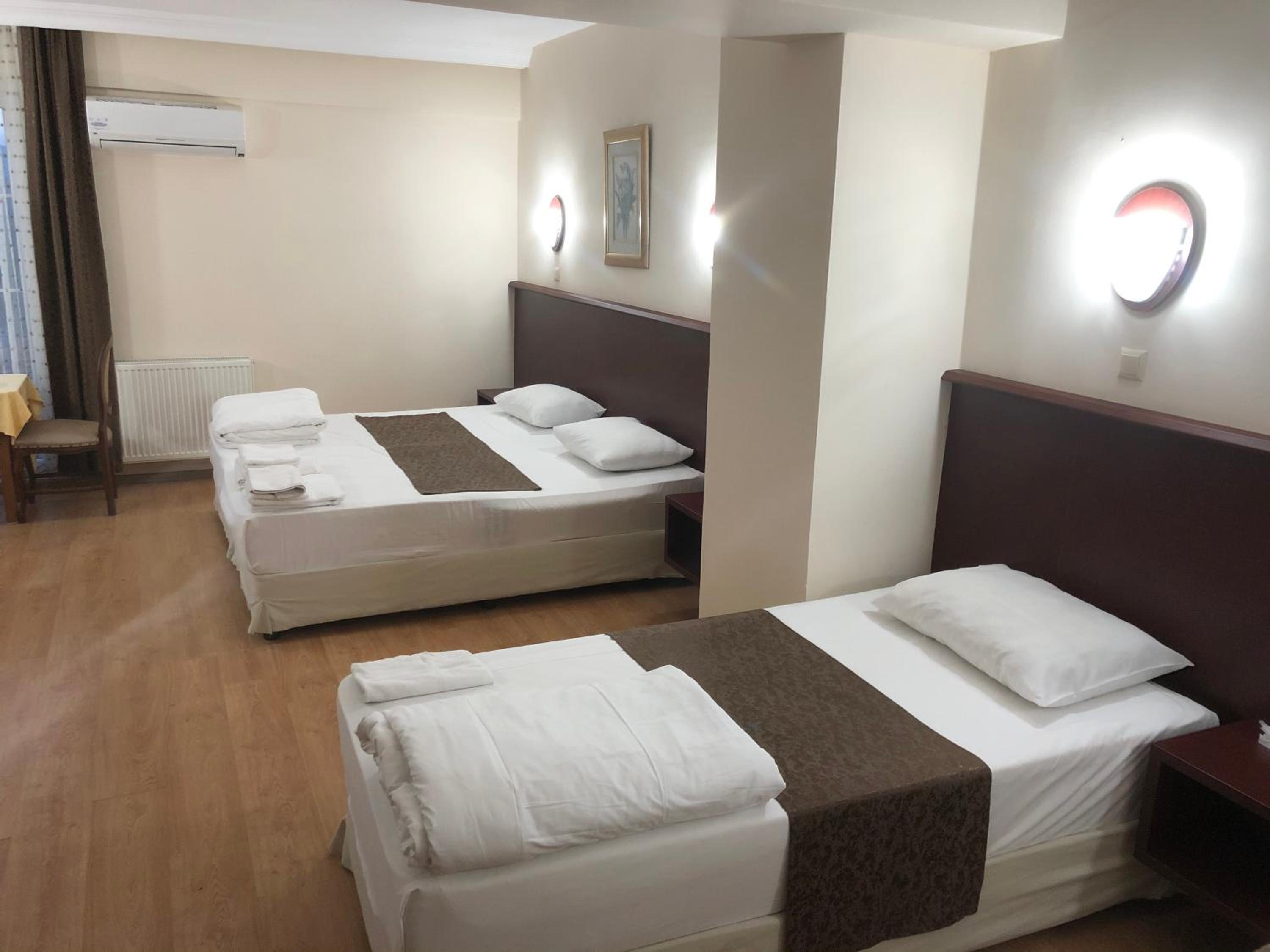 Triple Room photo 2