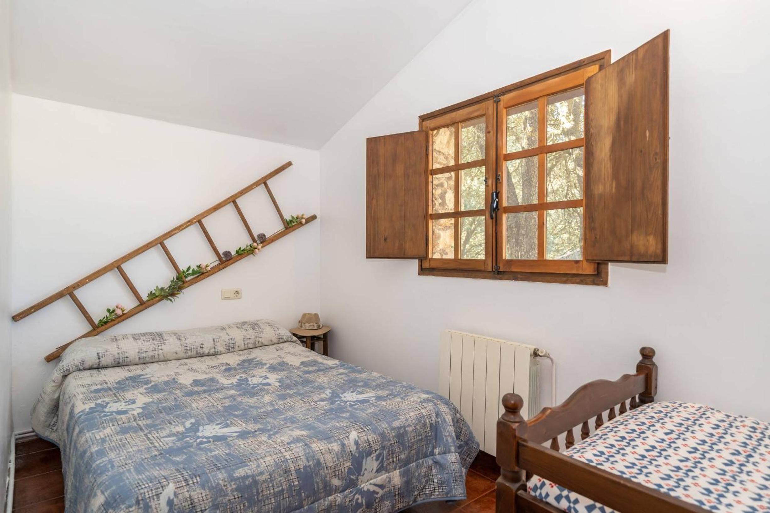 Two-Bedroom House photo 2