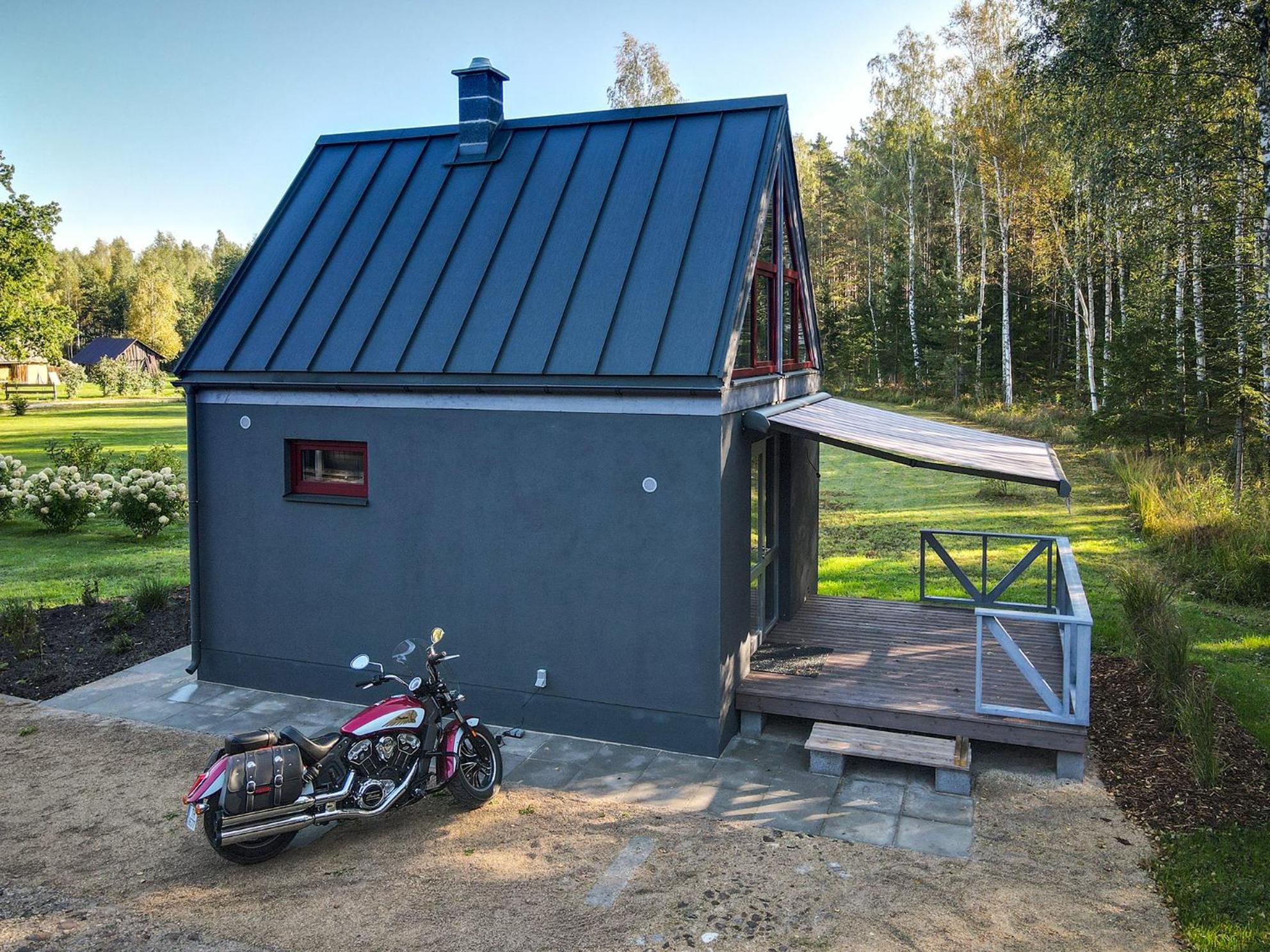 One-Bedroom House - Photo 36