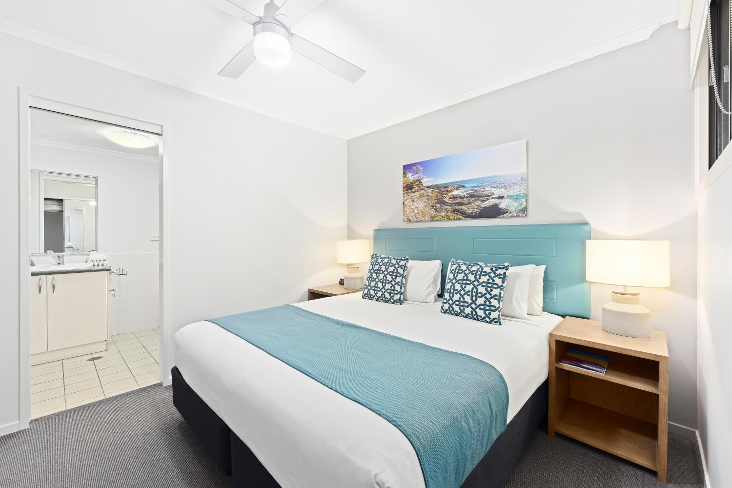 One-Bedroom Standard  photo 2