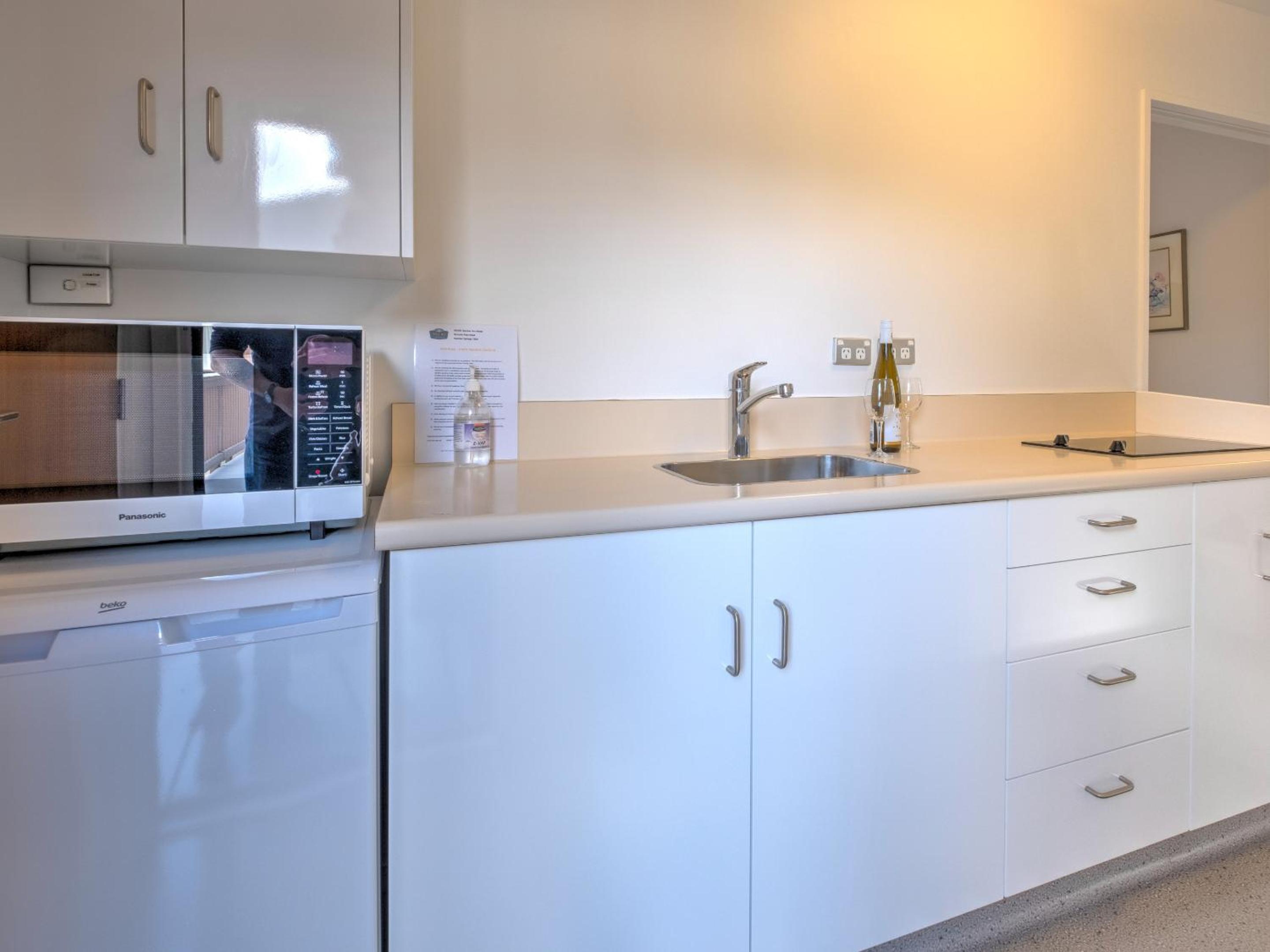 Two Bedroom Spa - Photo 4