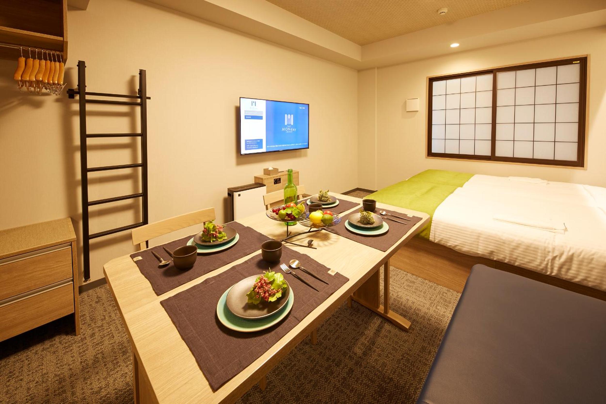 Standard King Room with Washing Machine photo 1