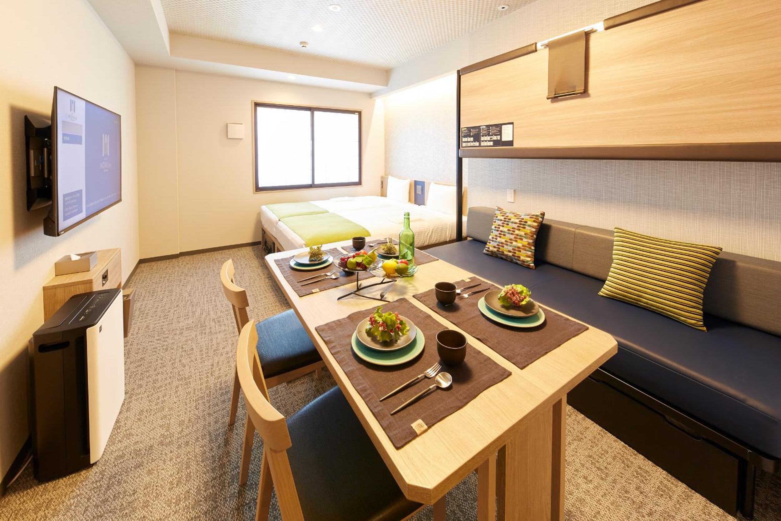 Standard King Room with Washing Machine photo 3