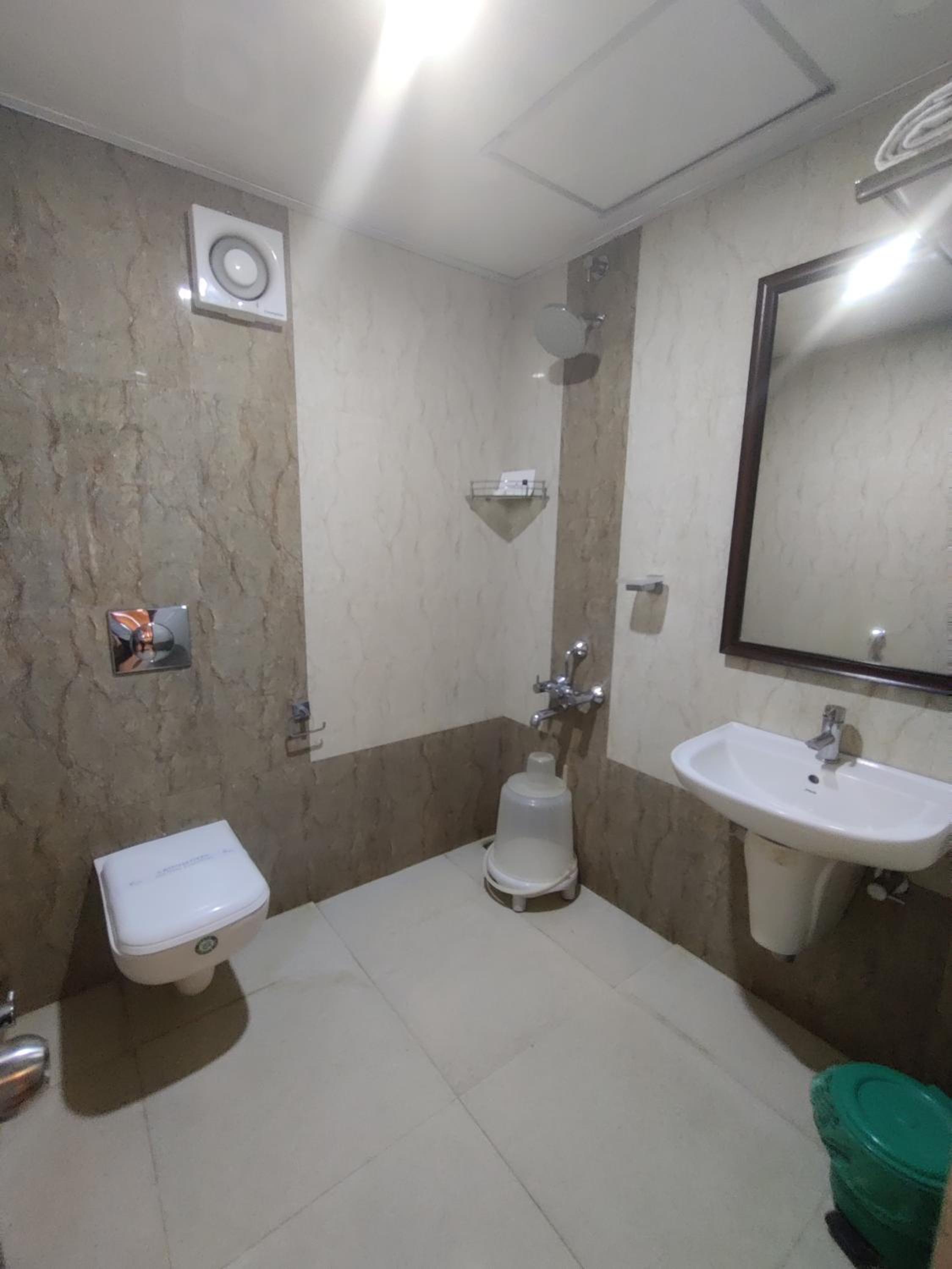 Economy Double Room - Photo 3