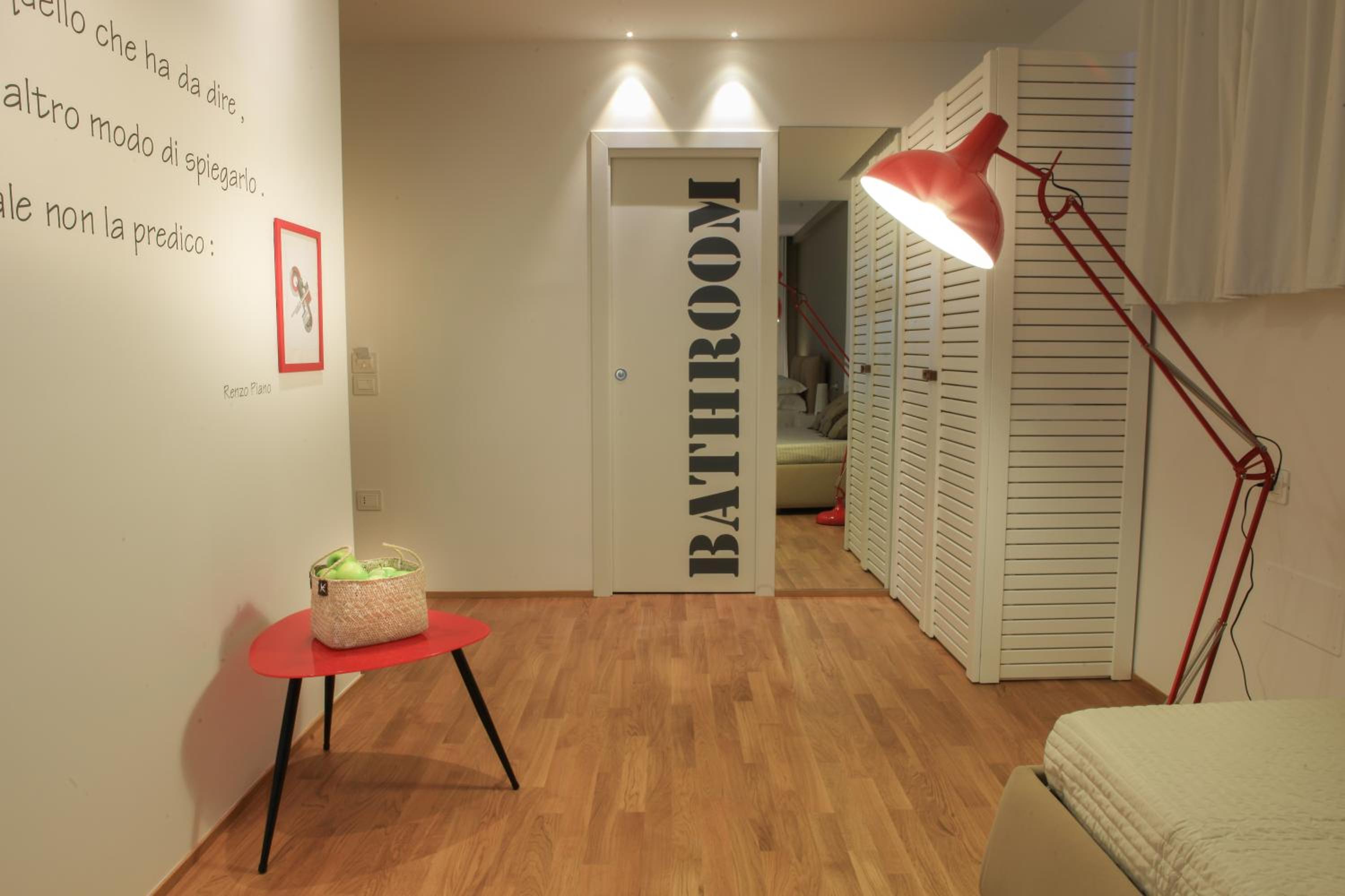 Superior Double Room with Balcony - Photo 4