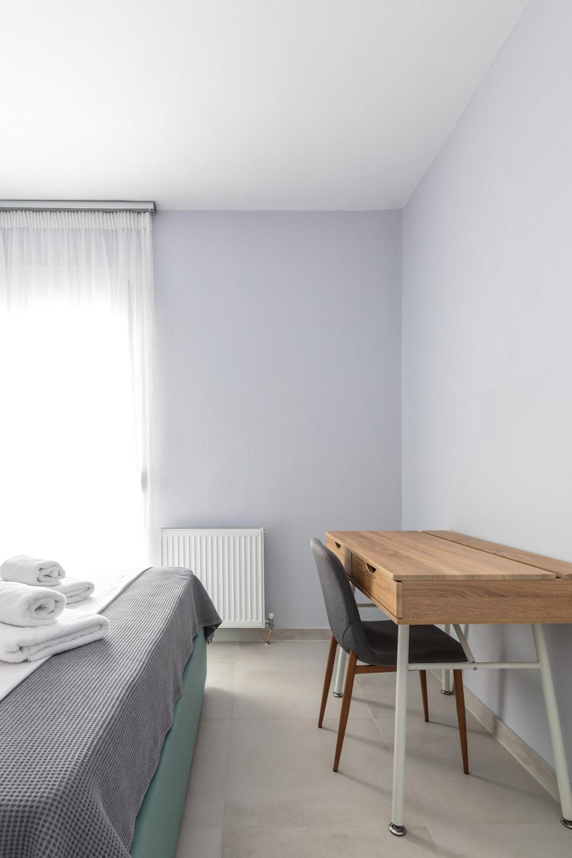 One-Bedroom Apartment (Art 3) - Photo 3