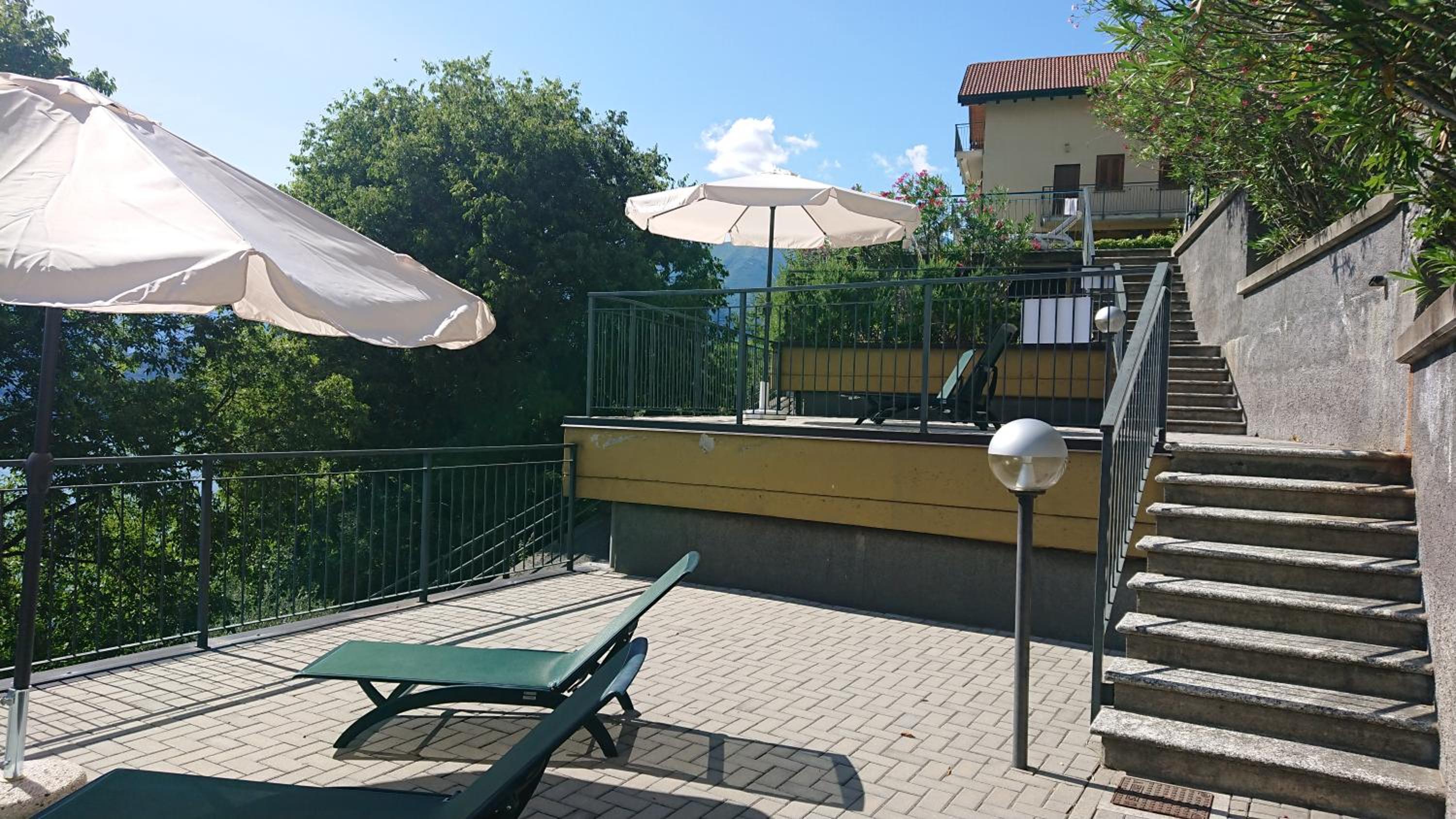 Two-Bedroom Apartment with Lake View