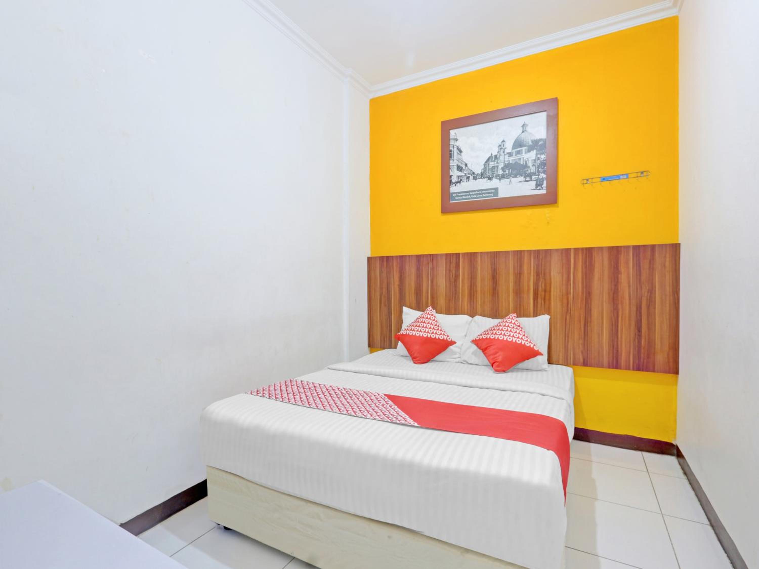Standard Double Room - Photo 7