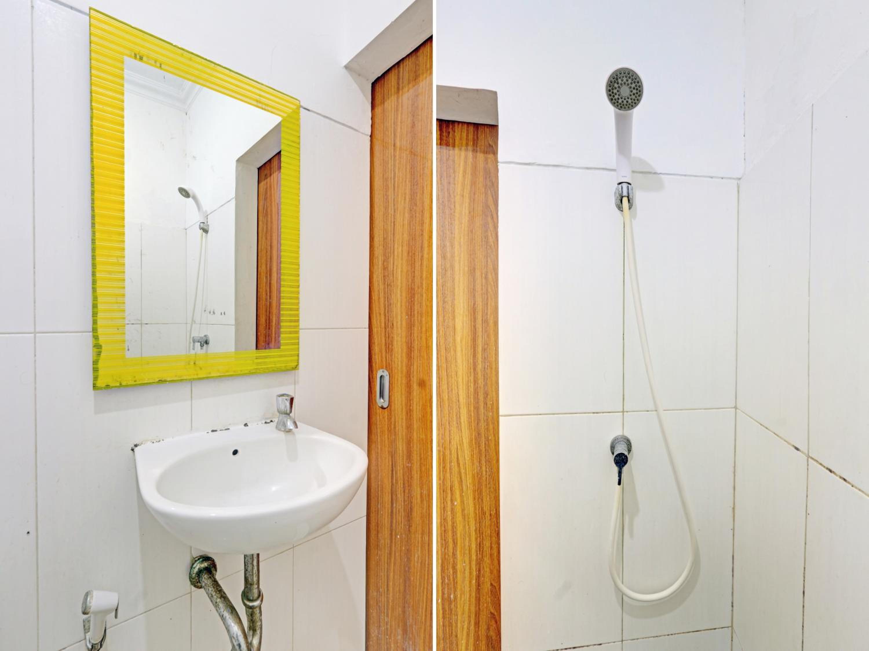 Standard Double Room - Photo 2