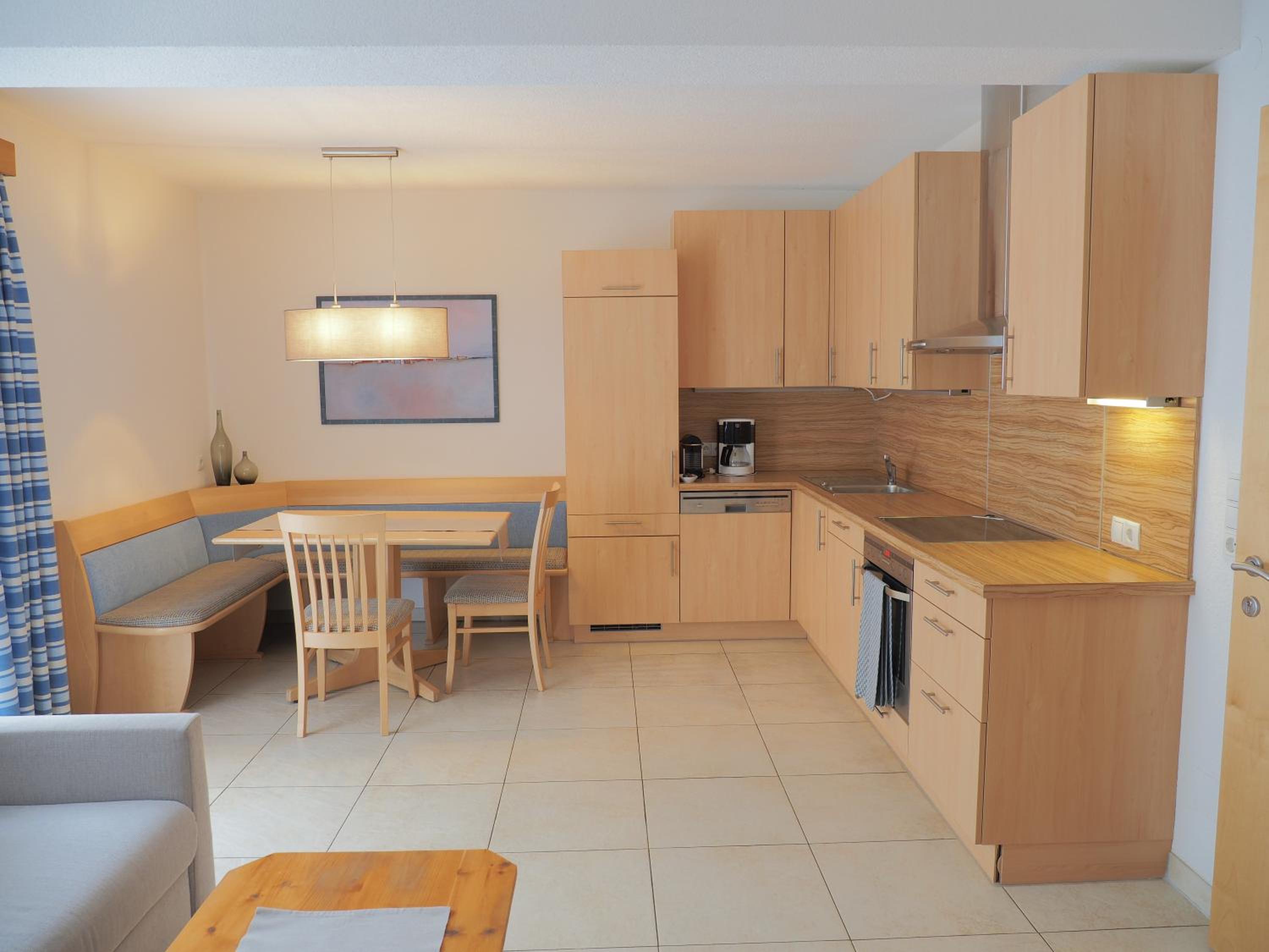 Two-Bedroom Apartment with Balcony photo 3