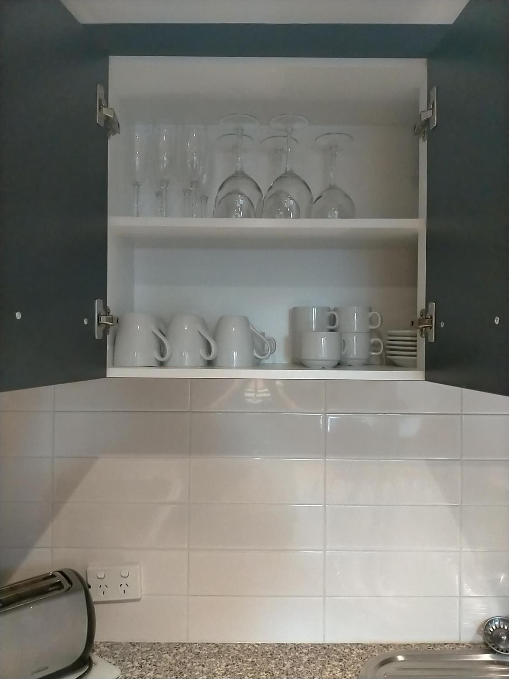 King Studio with Spa Bath and Kitchen/Dining/Living photo 2