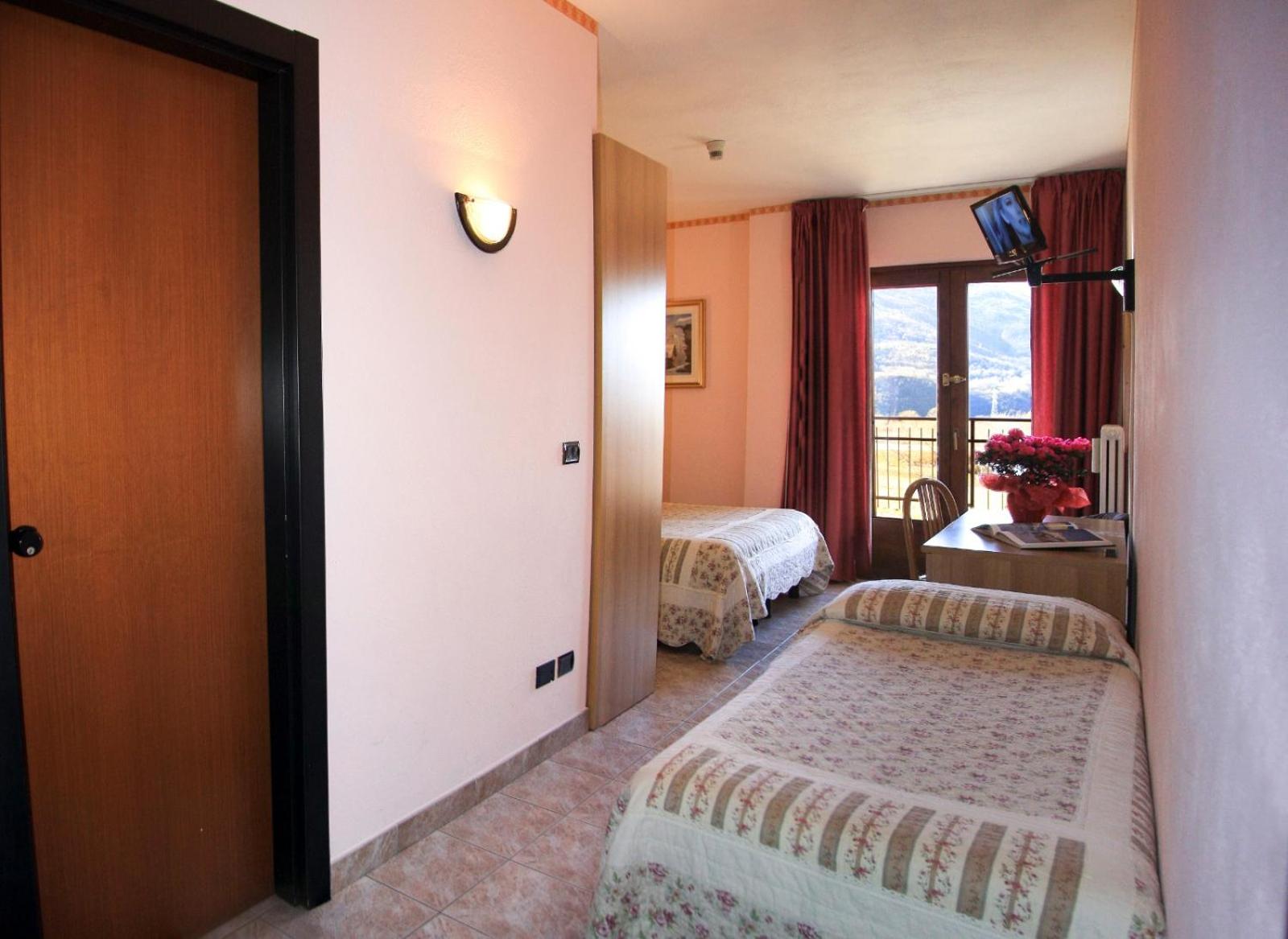 Triple Room - Photo 3
