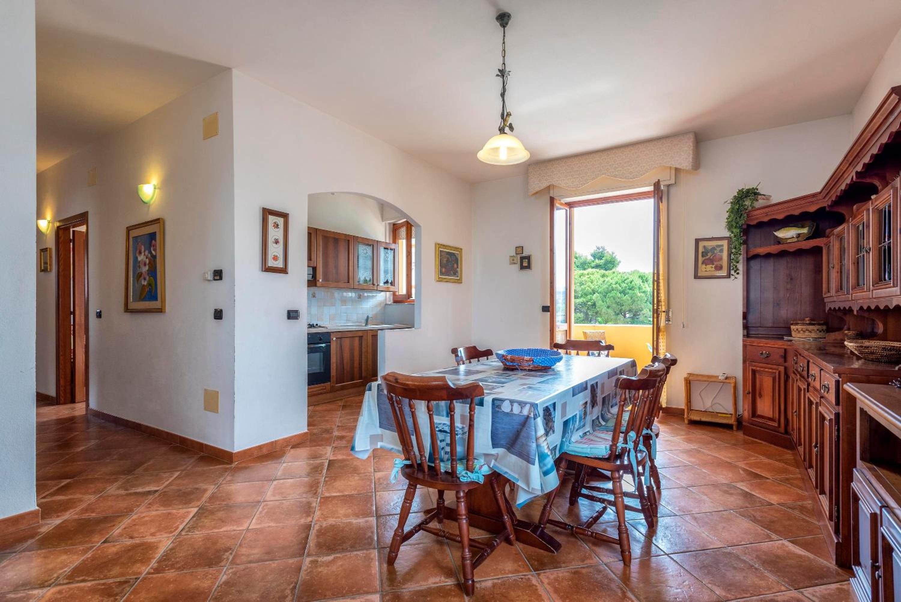 Three-Bedroom House - Photo 7