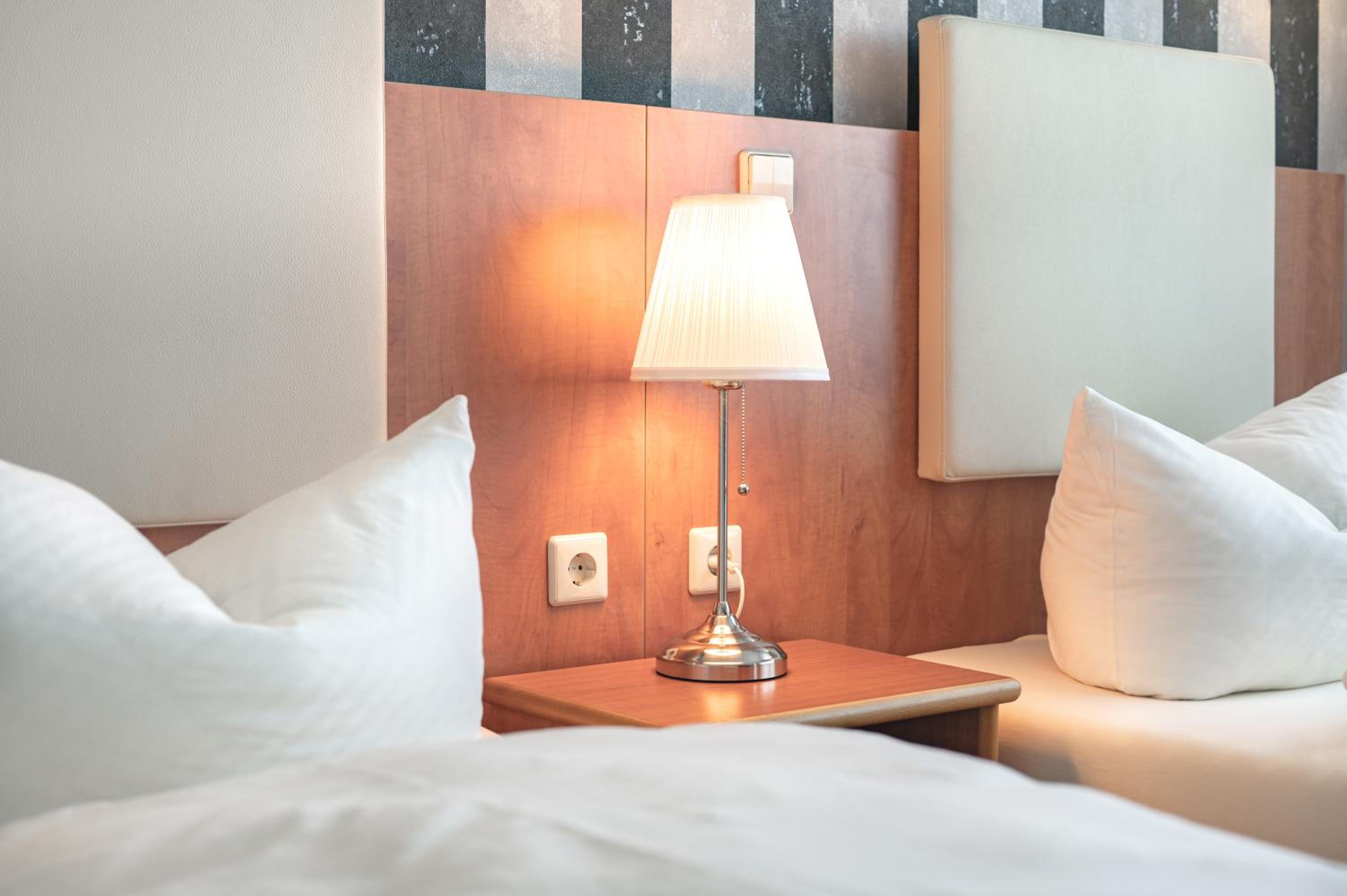 Standard Twin Room photo 3