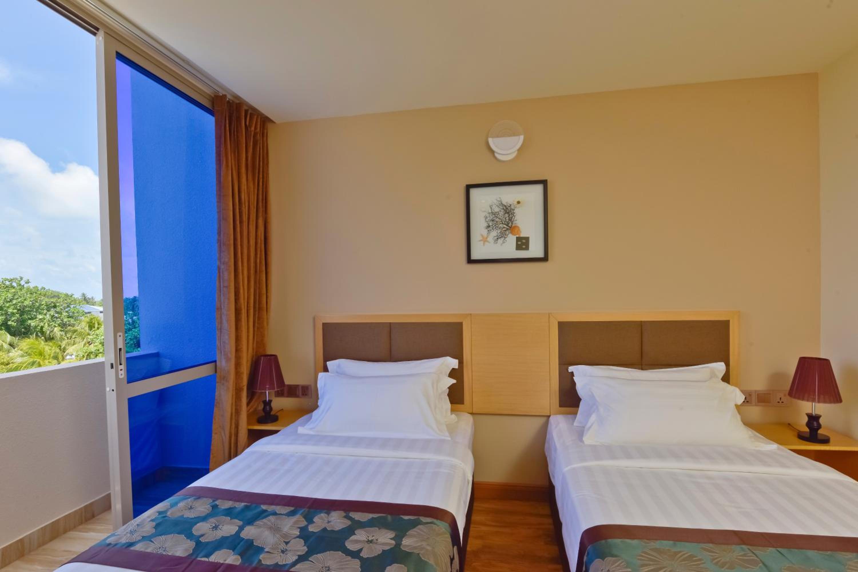 Deluxe Room with Island View (10% off on Spa, Scheduled Excursions and Romantic Dinners [Terms and Conditions apply]) photo 2