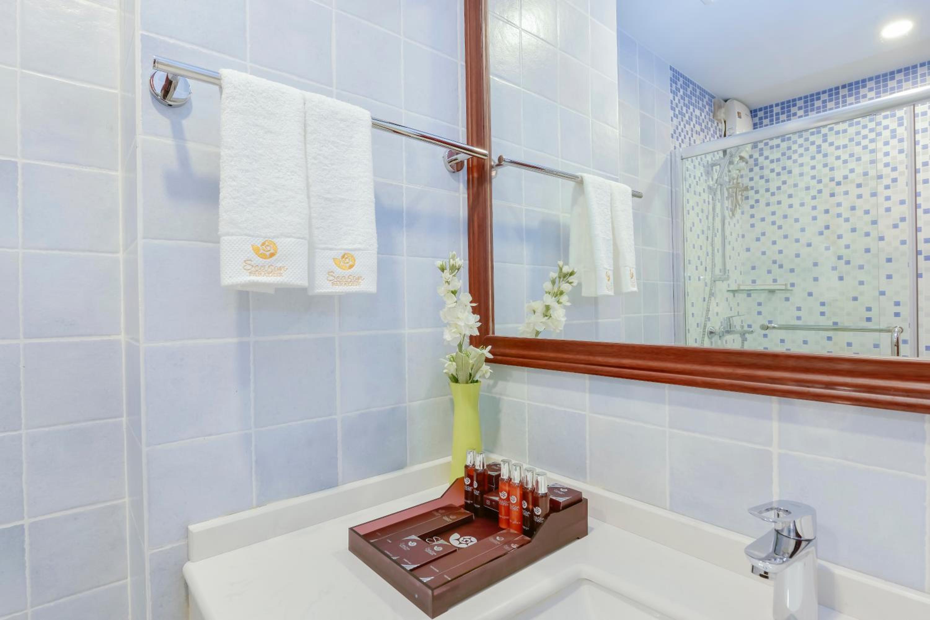 Standard Double or Twin Room (10% off on Spa, Scheduled Excursions and Romantic Dinners [Terms and Conditions apply]) photo 3