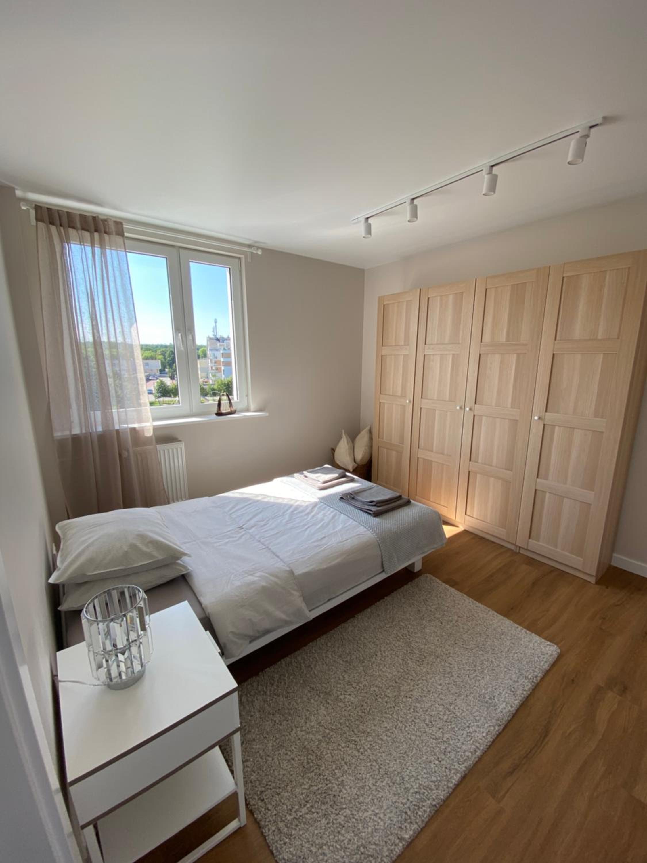 One-Bedroom Apartment photo 2