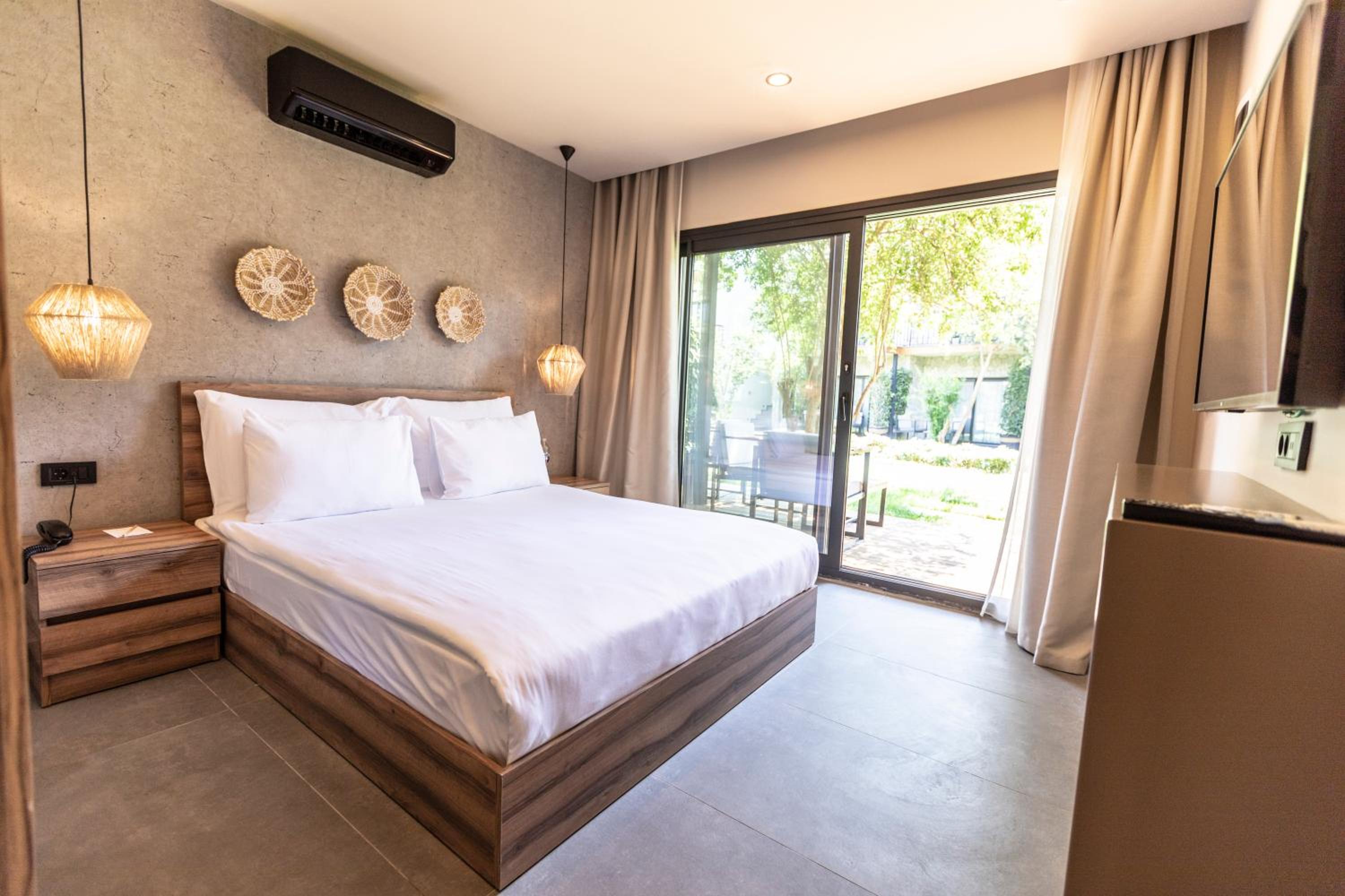Junior Suite - Photo 1