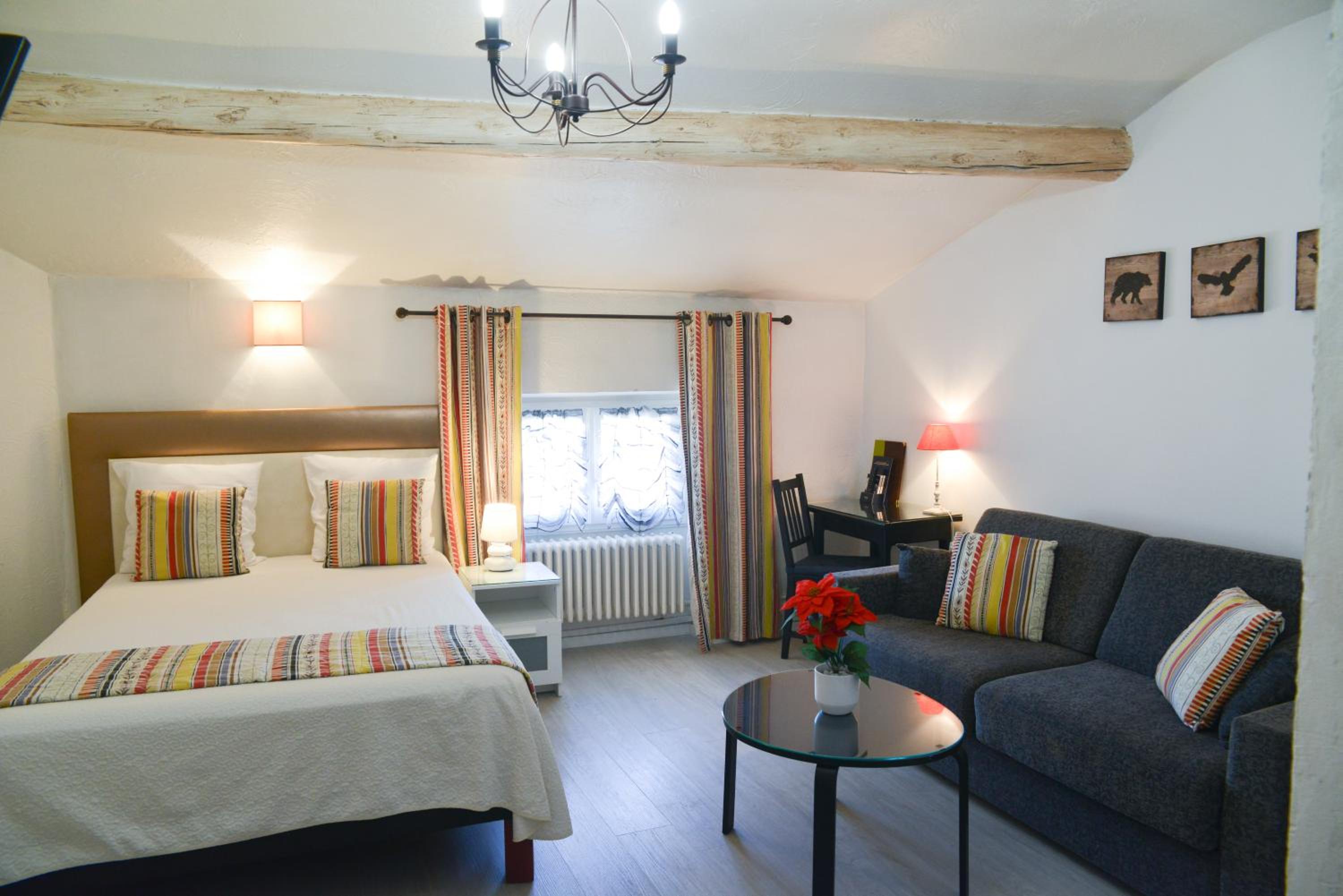 Superior Quadruple Room - Photo 6