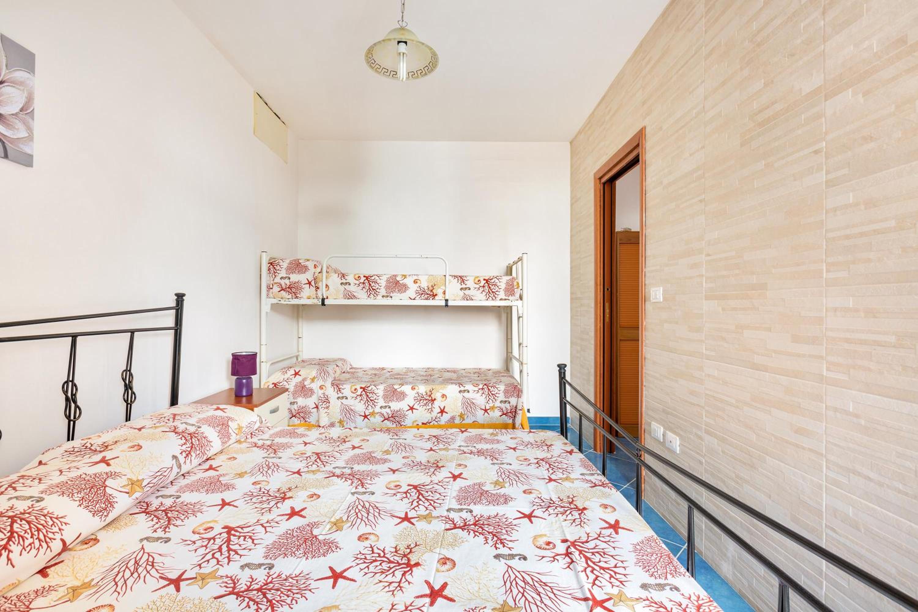 Two-Bedroom House photo 3