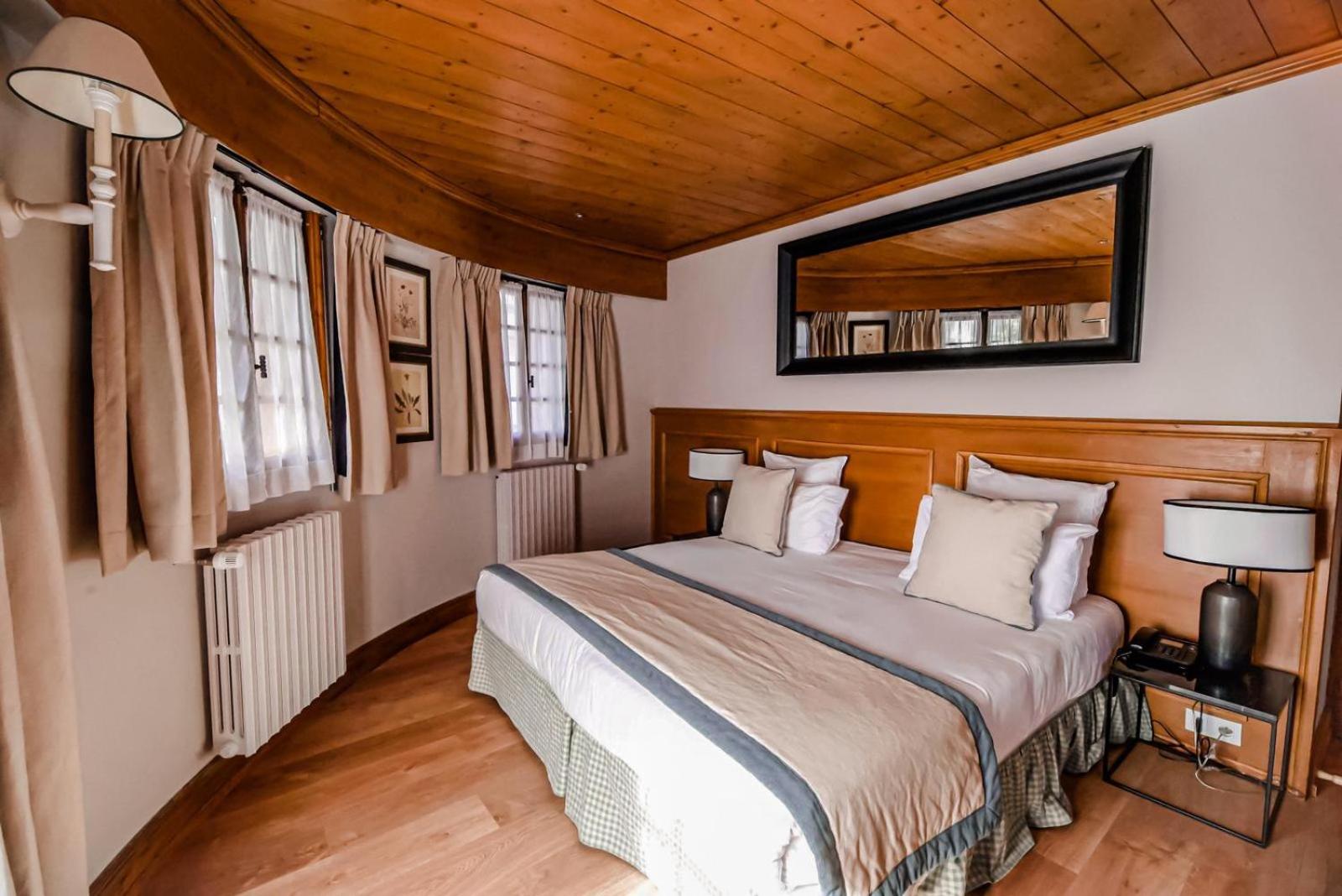 Charm Double Room photo 1
