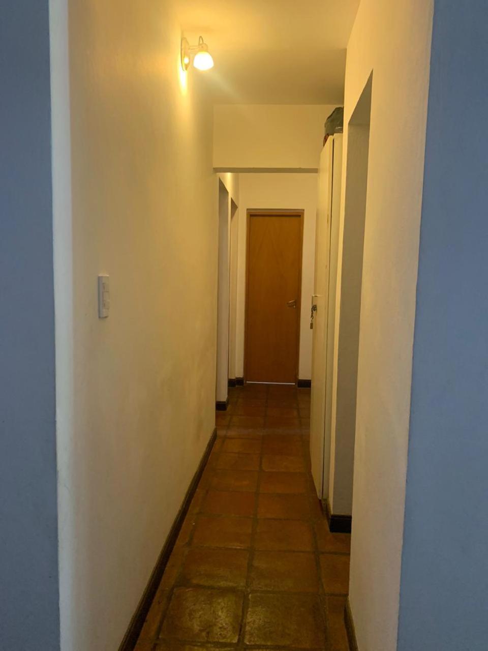 Five-Bedroom House photo 3