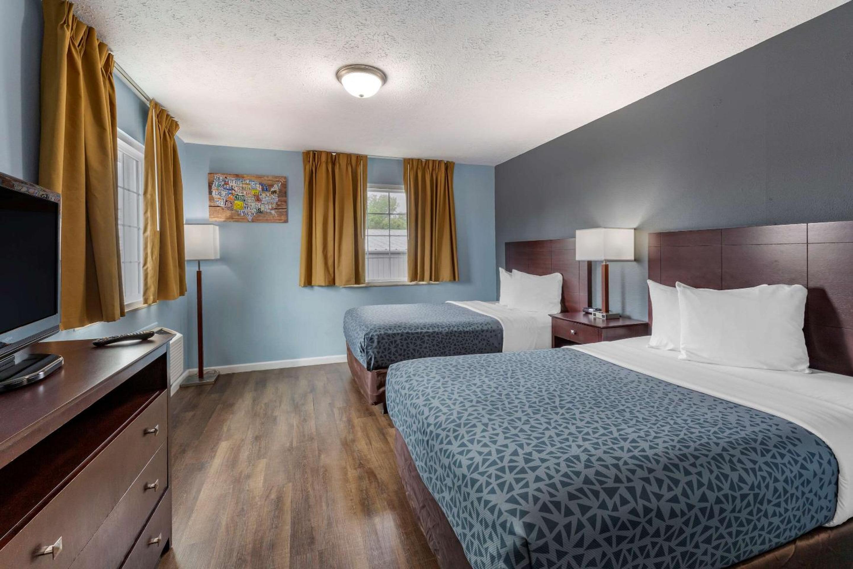 Double Suite with Sofa Bed - Non-Smoking photo 1