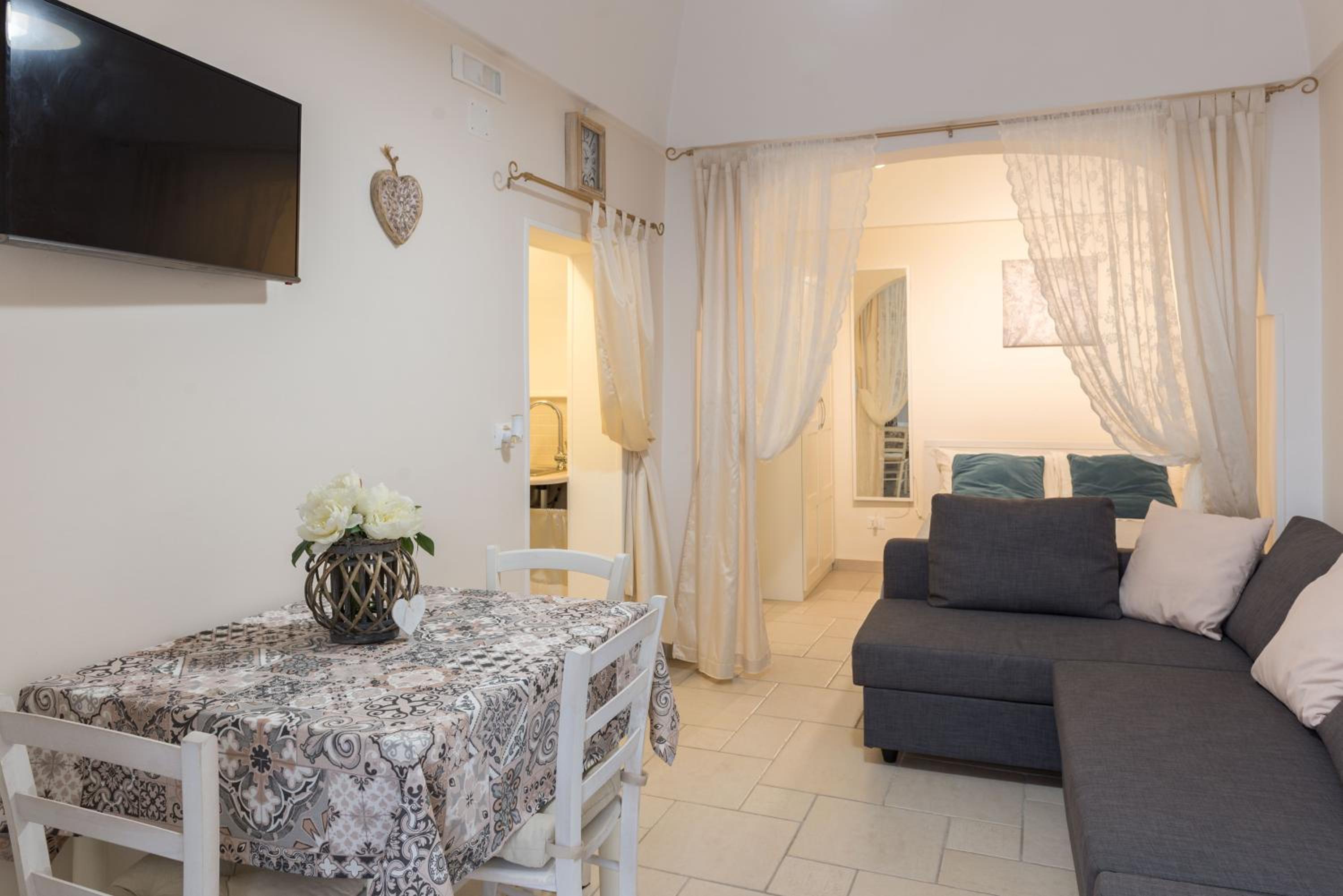 One-Bedroom House