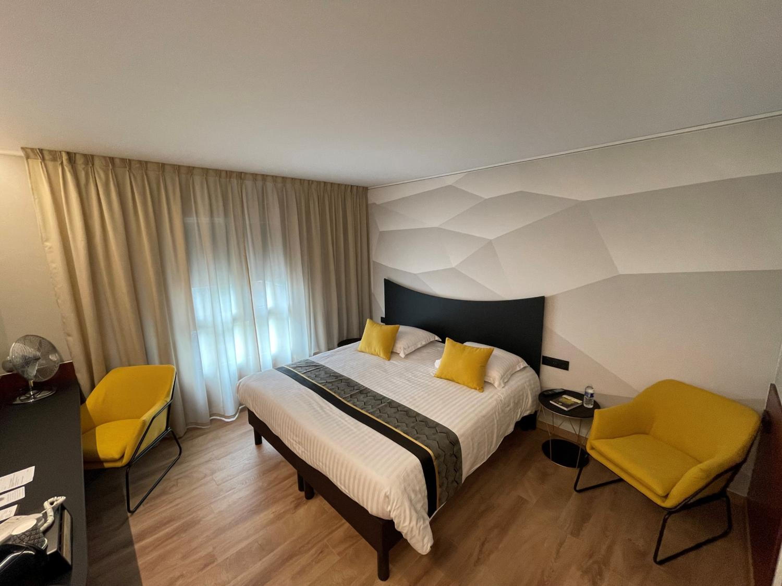 Privilege Double Room - Photo 1